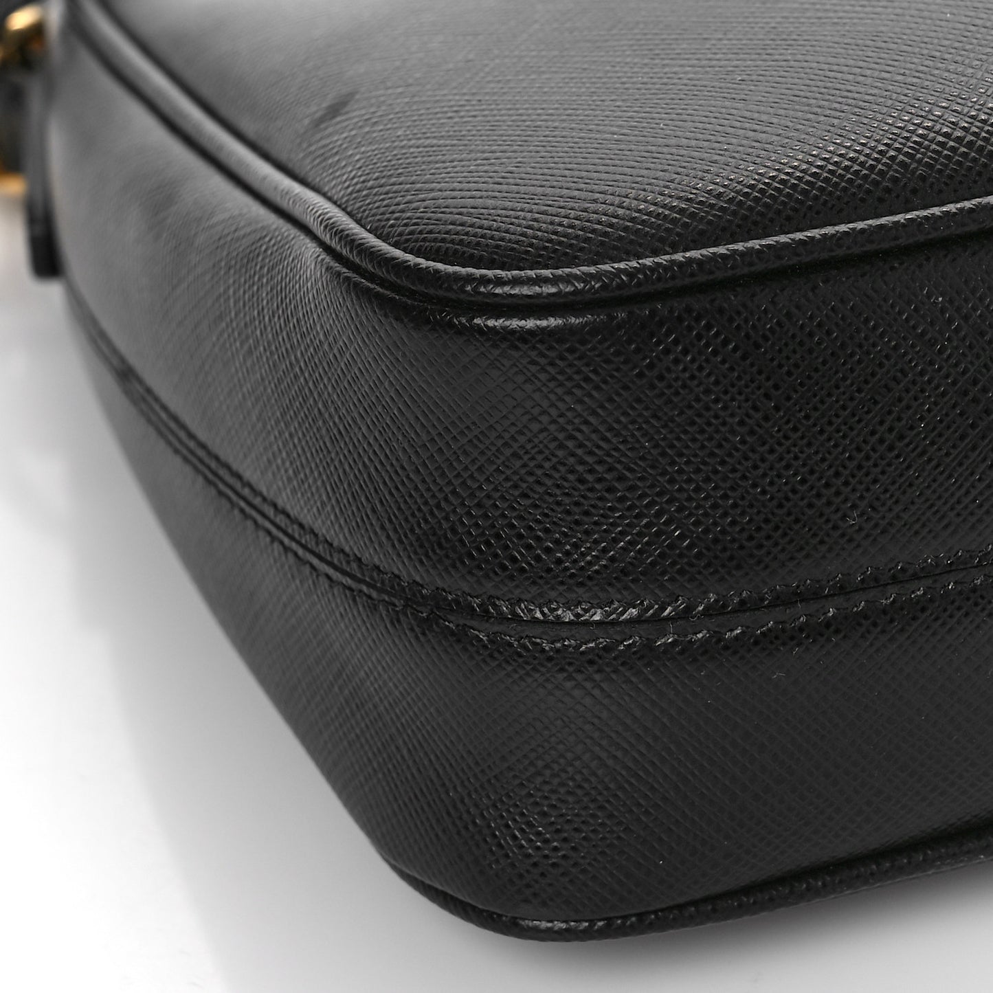 Saffiano Lux Re-Edition 2005 Shoulder Bag Black