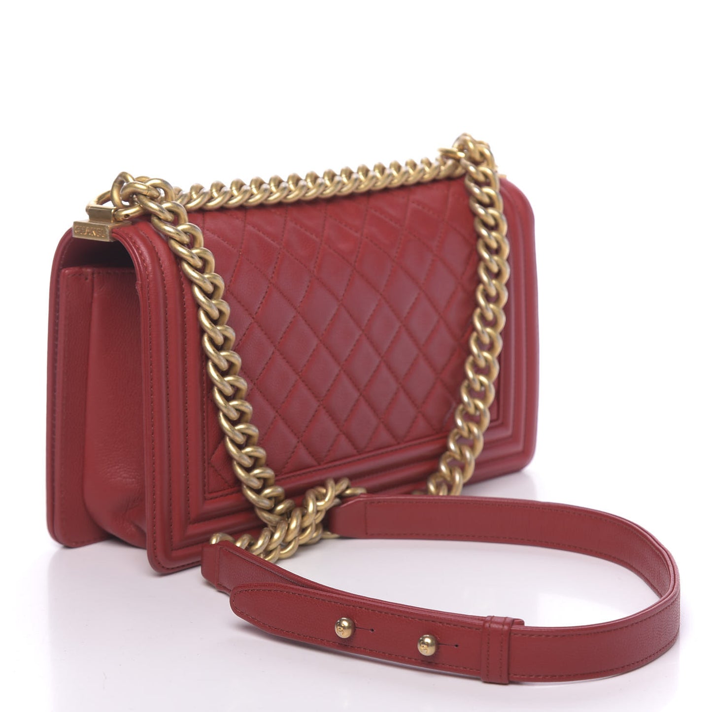 Caviar Quilted Medium Boy Flap Red