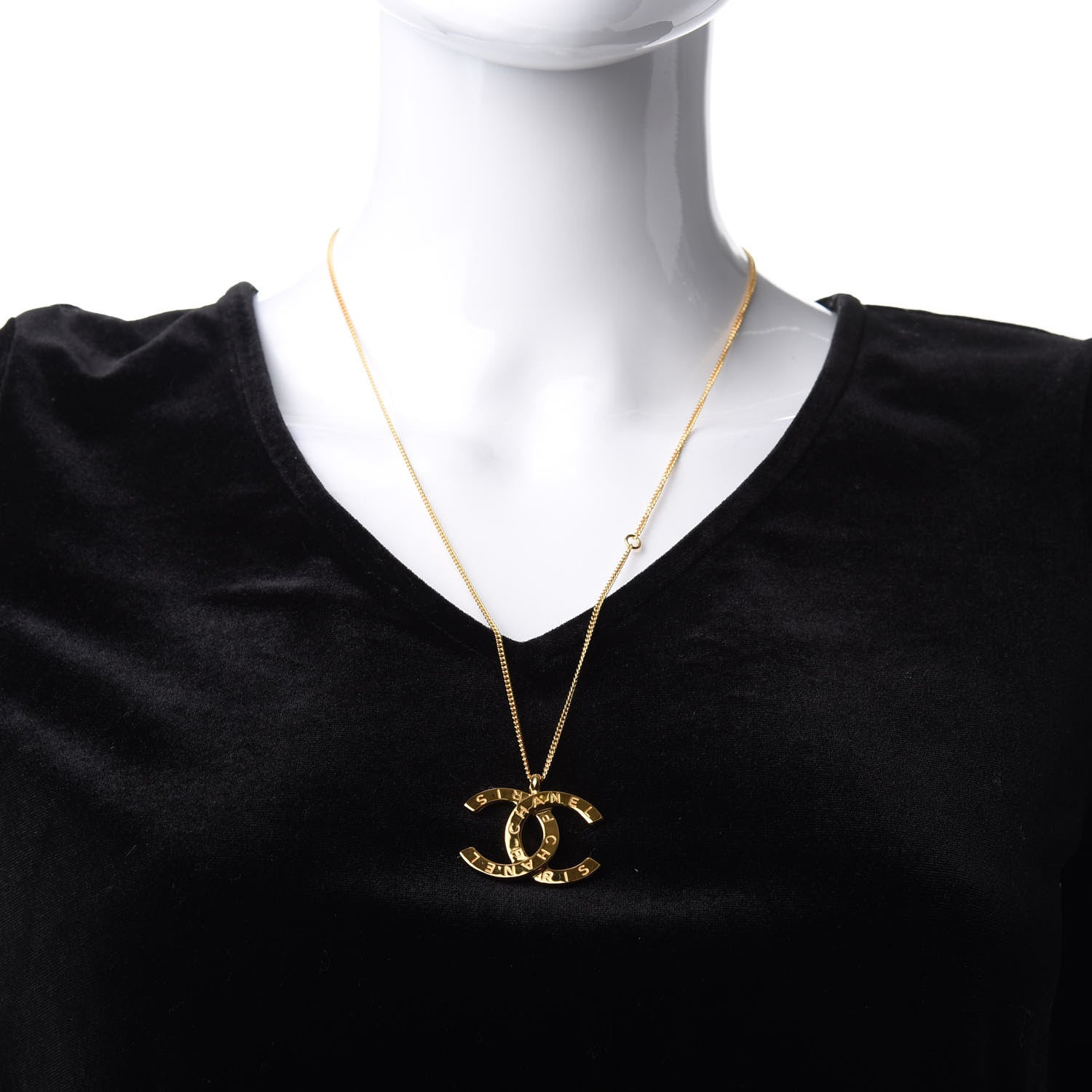 Chanel Metal CC Paris Button Necklace Gold 2 of 5