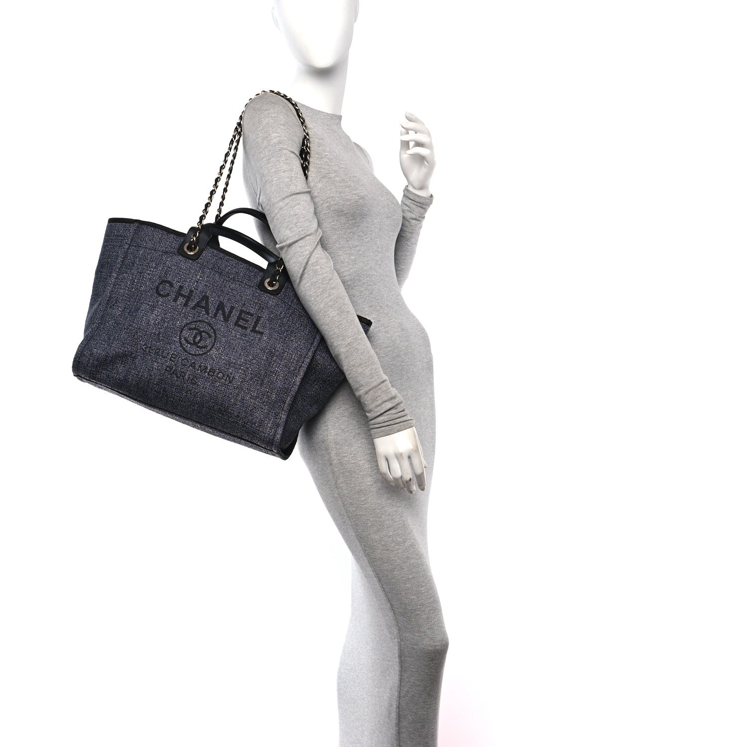 Chanel Woven Straw Raffia Medium Deauville Tote Navy 2 of 10