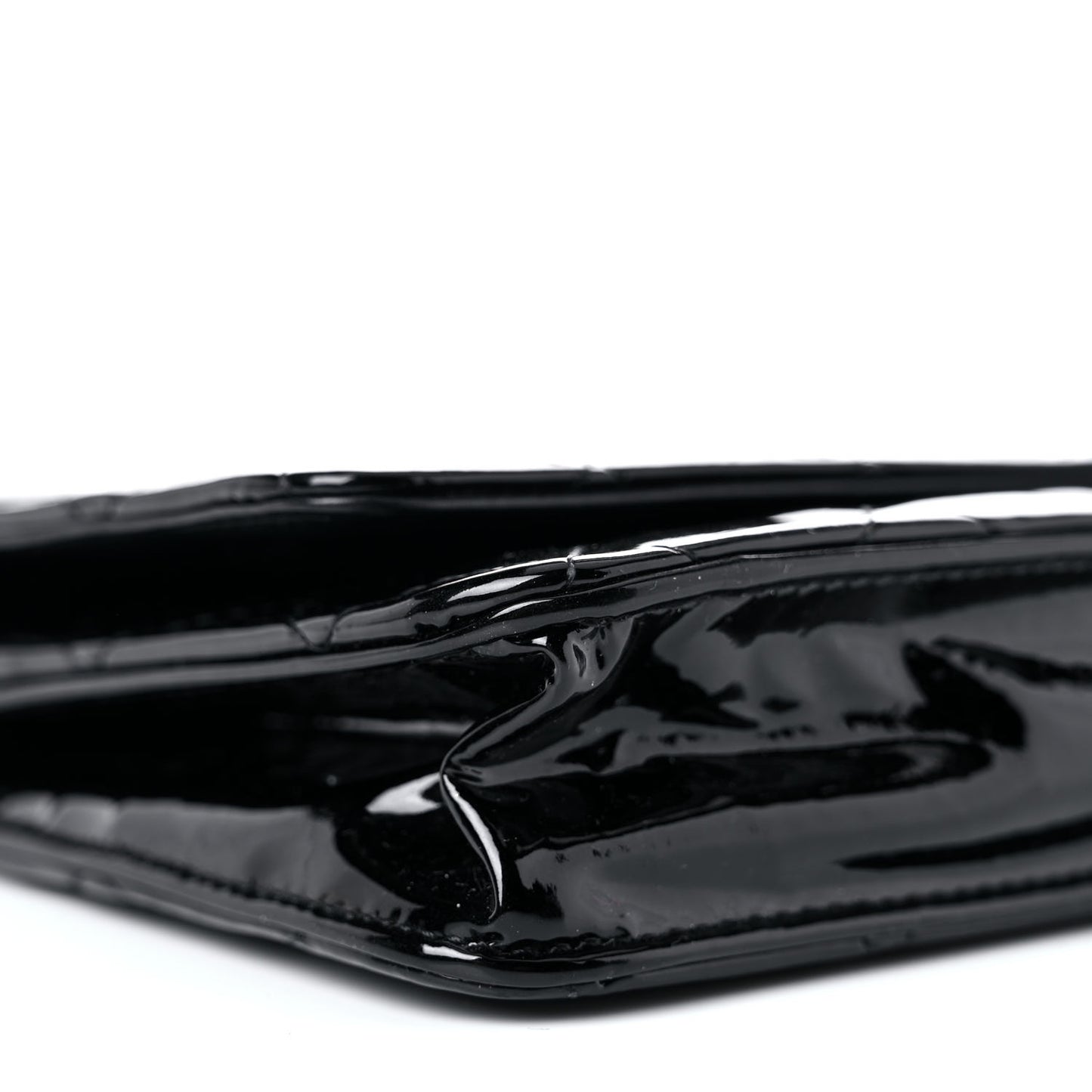 Patent Quilted Wallet On Chain WOC Black