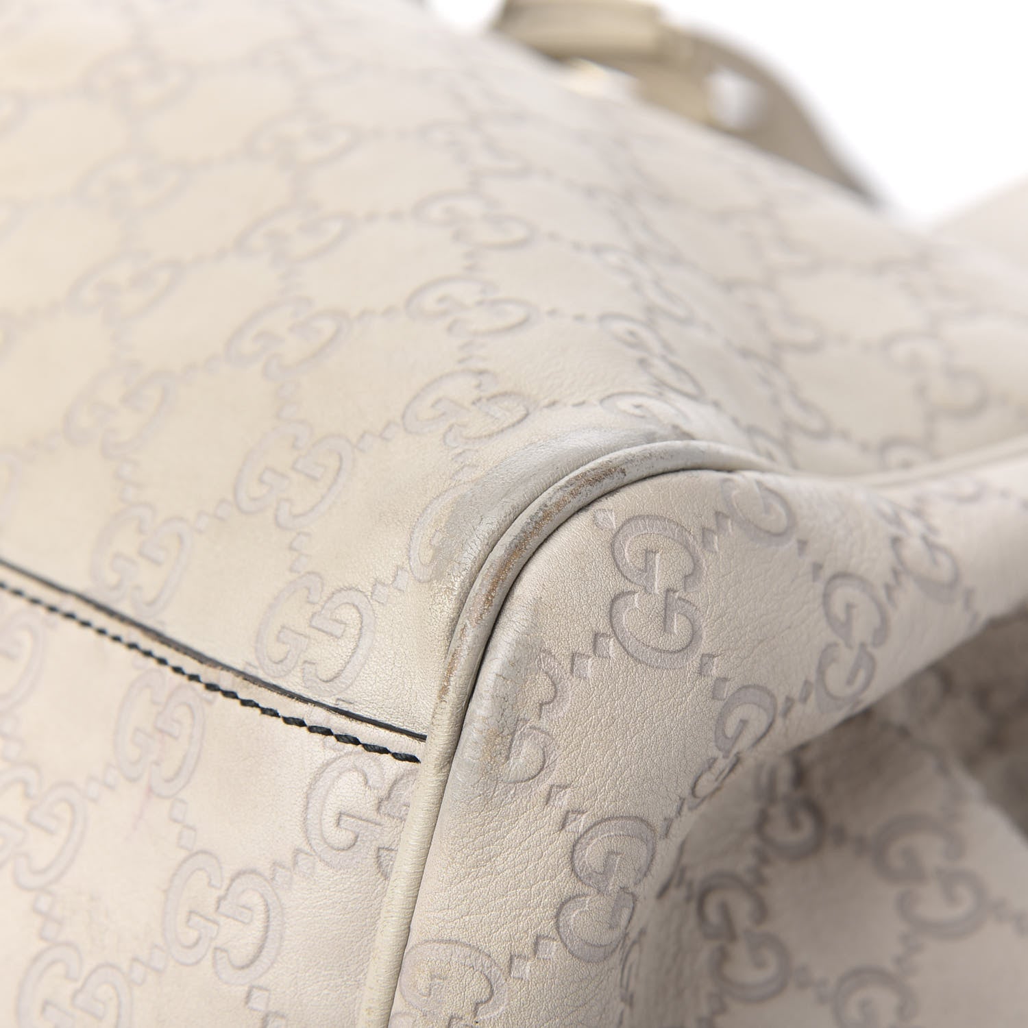 Gucci Guccissima Signature Medium Emily Shoulder Bag Mystic White 8 of 11