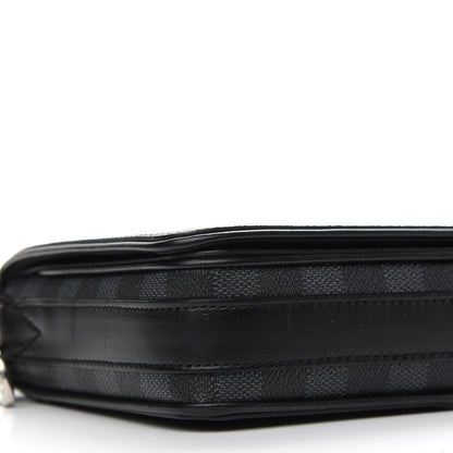 Louis Vuitton Damier Graphite 3D Studio Messenger 7 of 9