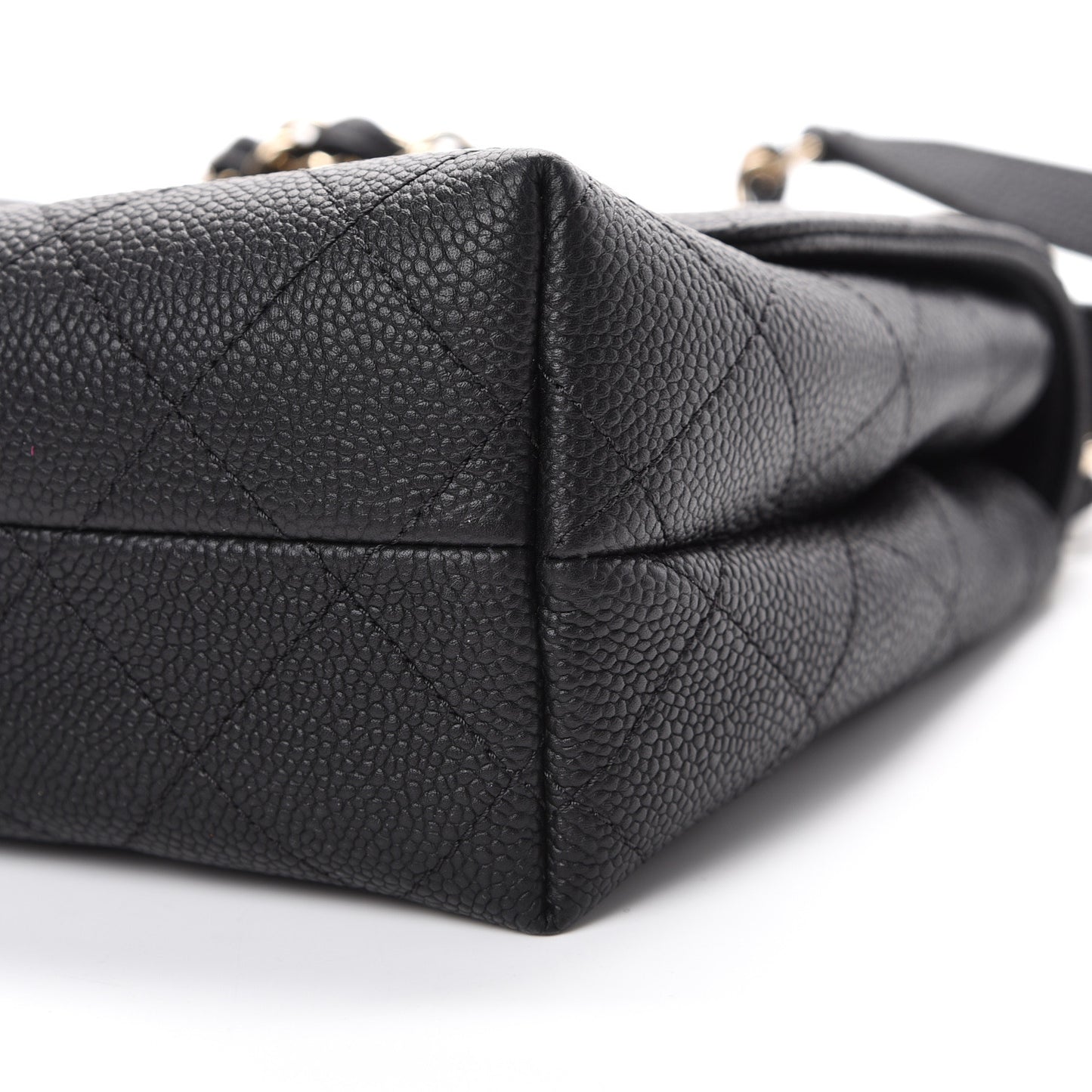 Caviar Quilted City Walk Flap Black