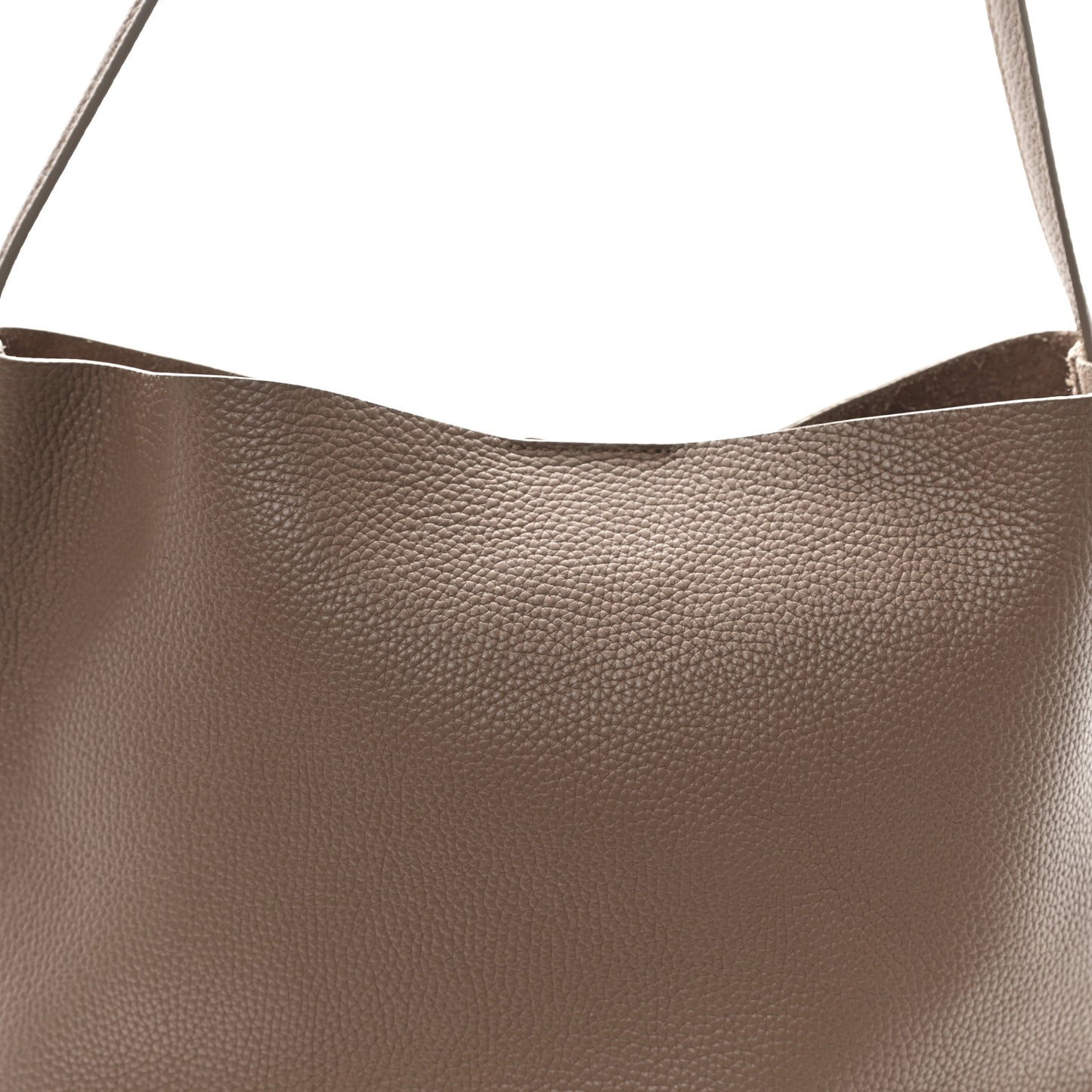 Pebbled Calfskin Everyday Cabas Biscotto