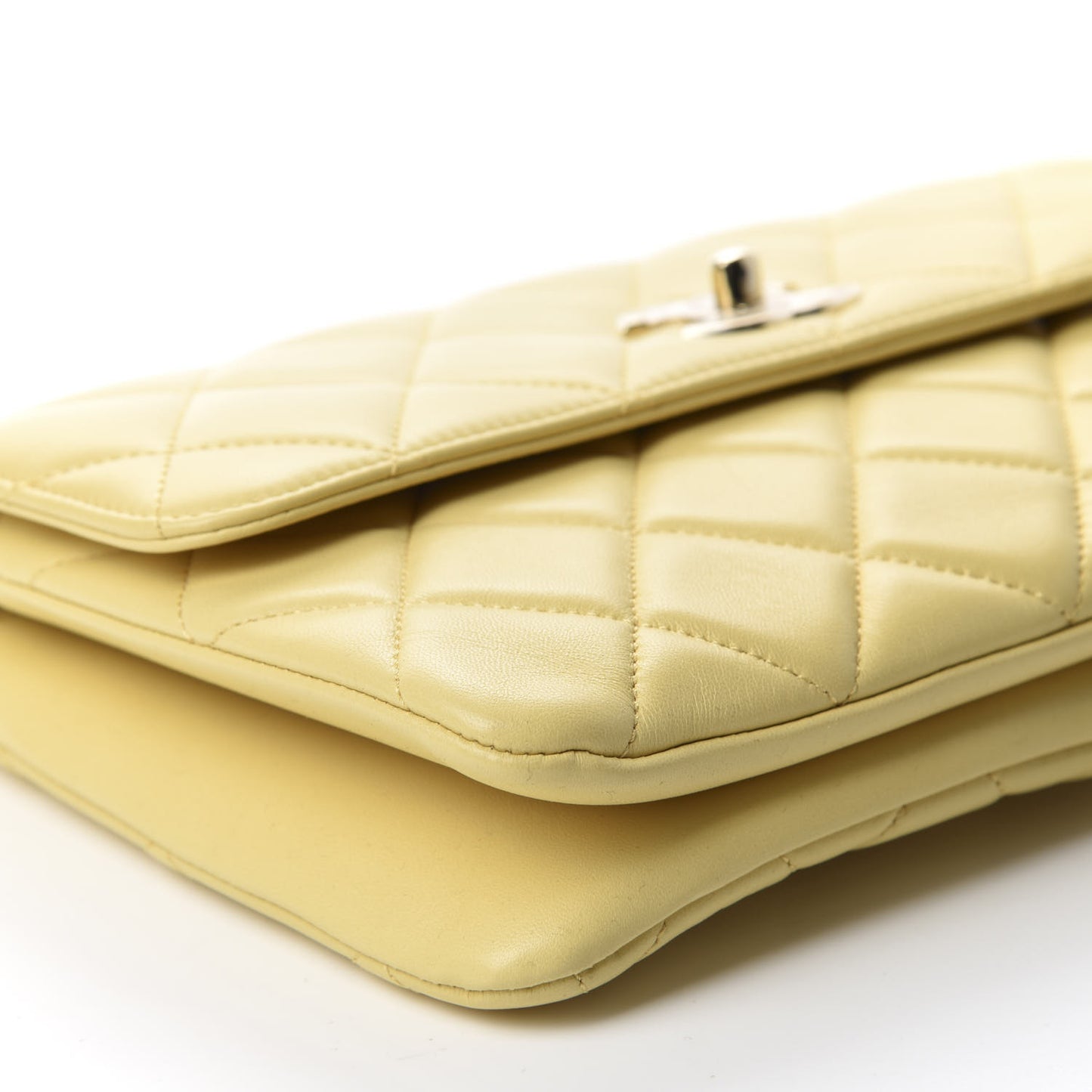 Lambskin Quilted Medium Trendy CC Flap Yellow
