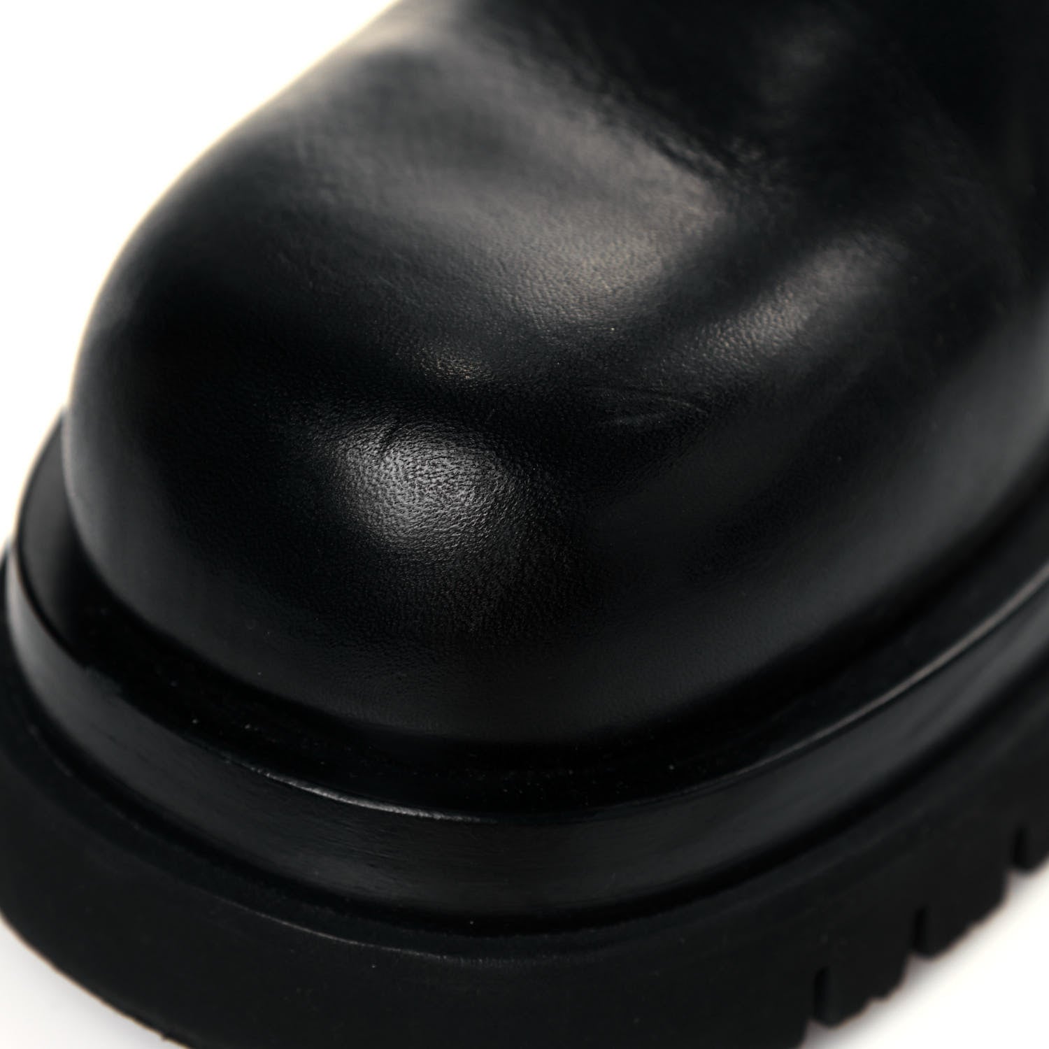 Bottega Veneta Calfskin The Lug Chelsea 55mm Boots 40 Black 9 of 10
