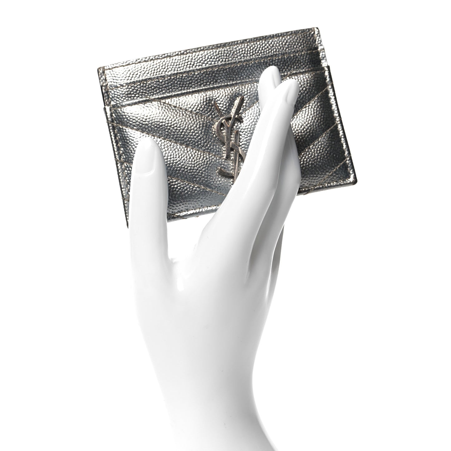 Metallic Grain De Poudre Matelasse Chevron Monogram Credit Card Case Argento