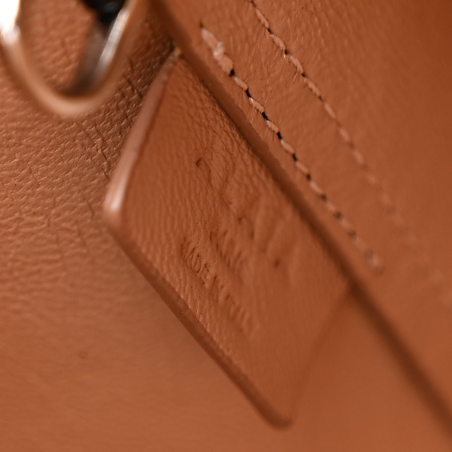 Calfskin Clou Etoile Strap Mina 25 Bag Black