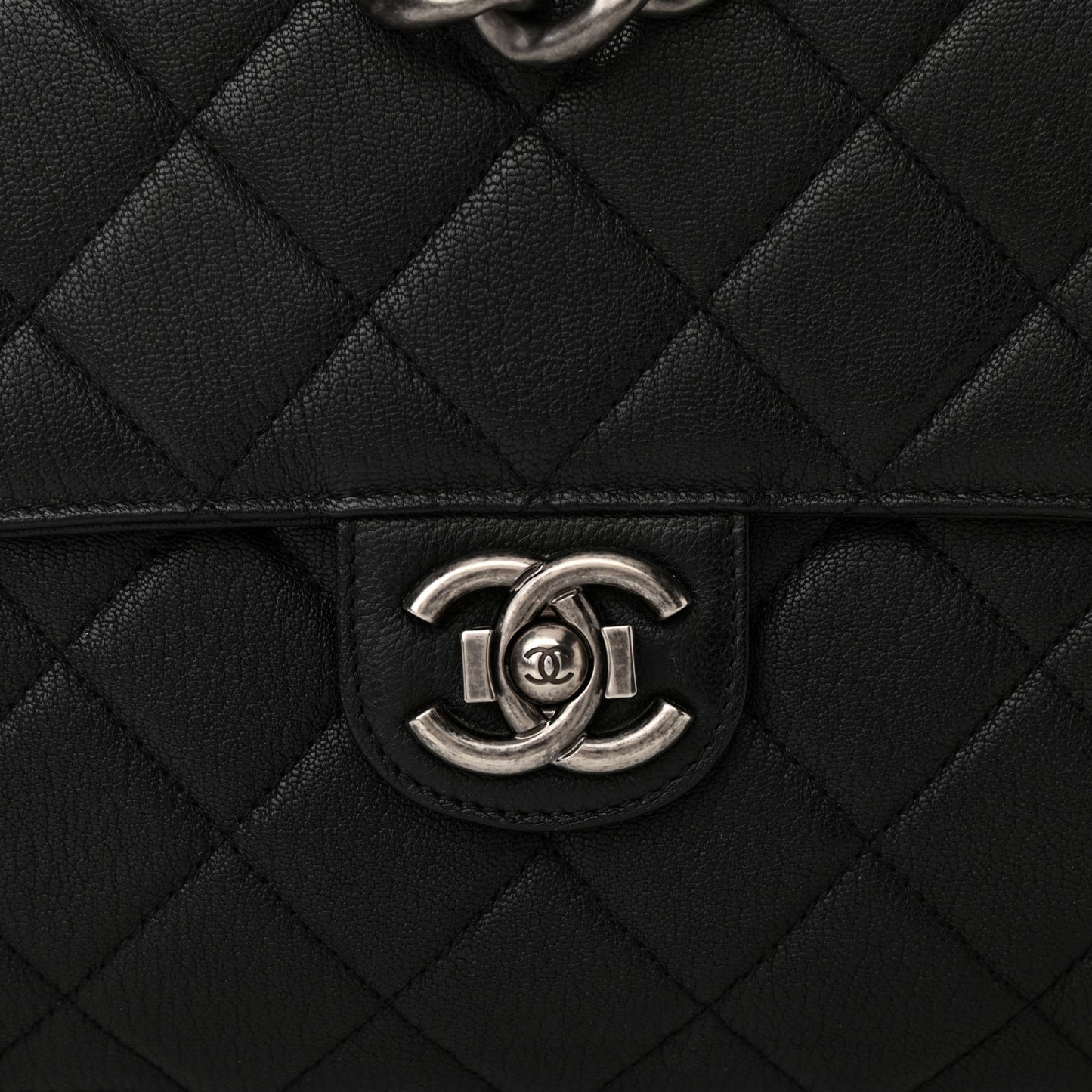 Goatskin Quilted Large Perfect Edge Flap Black