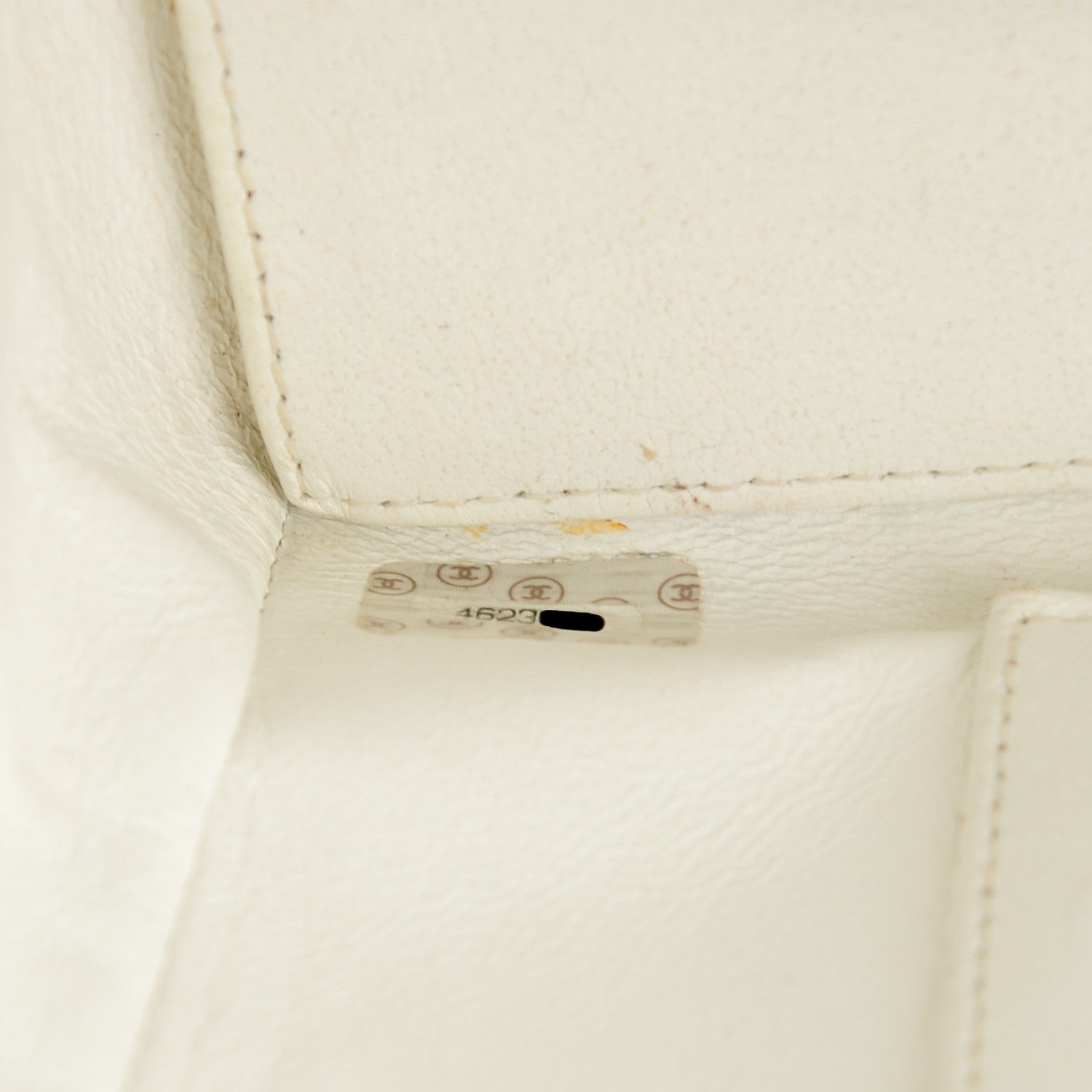 Chanel Caviar Quilted CC Tote White 10 of 11