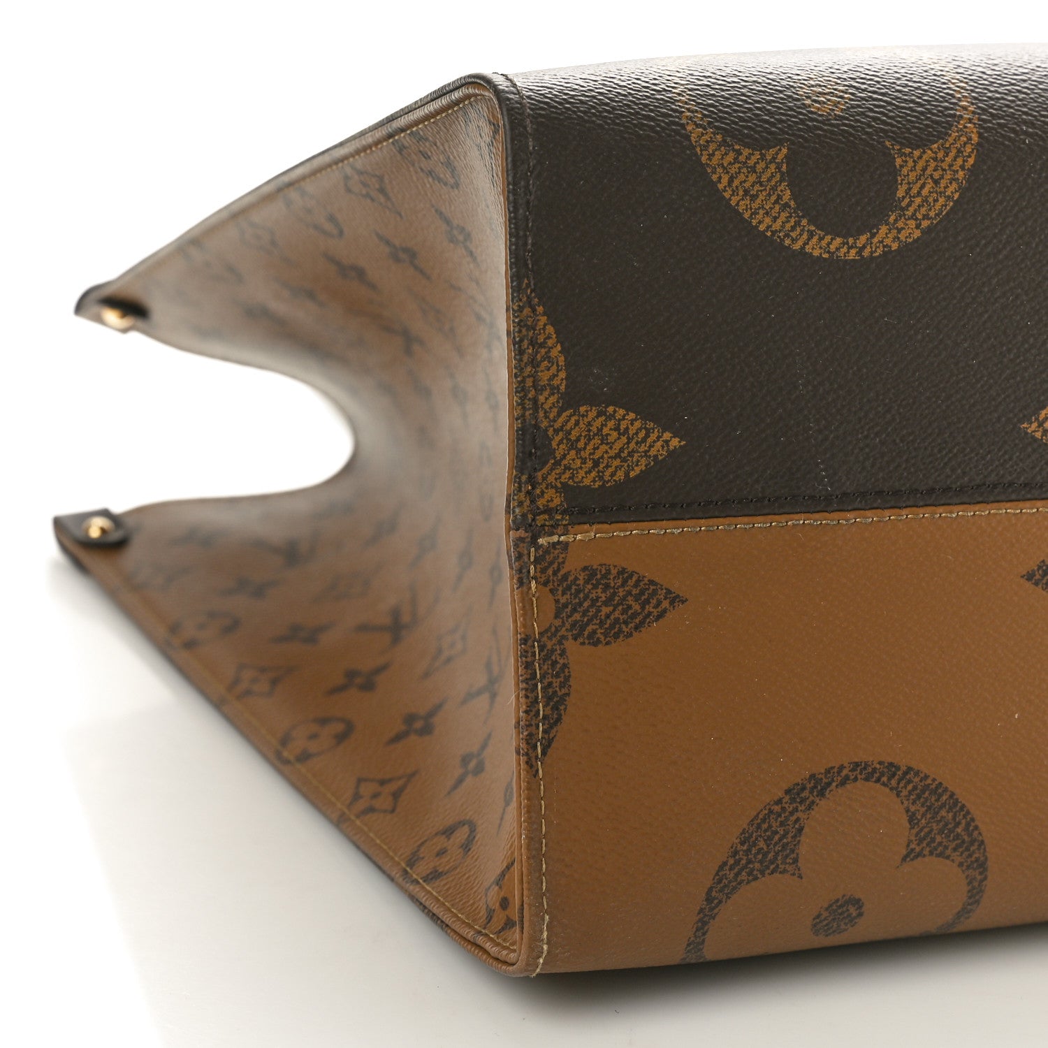Louis Vuitton Reverse Monogram Giant Onthego GM 8 of 10