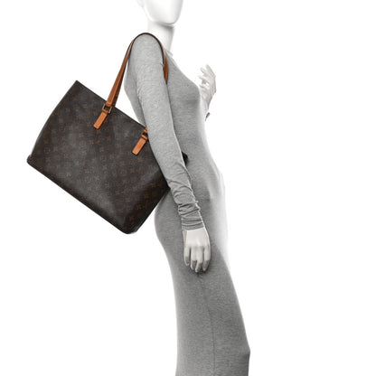 Louis Vuitton Monogram Luco 2 of 12