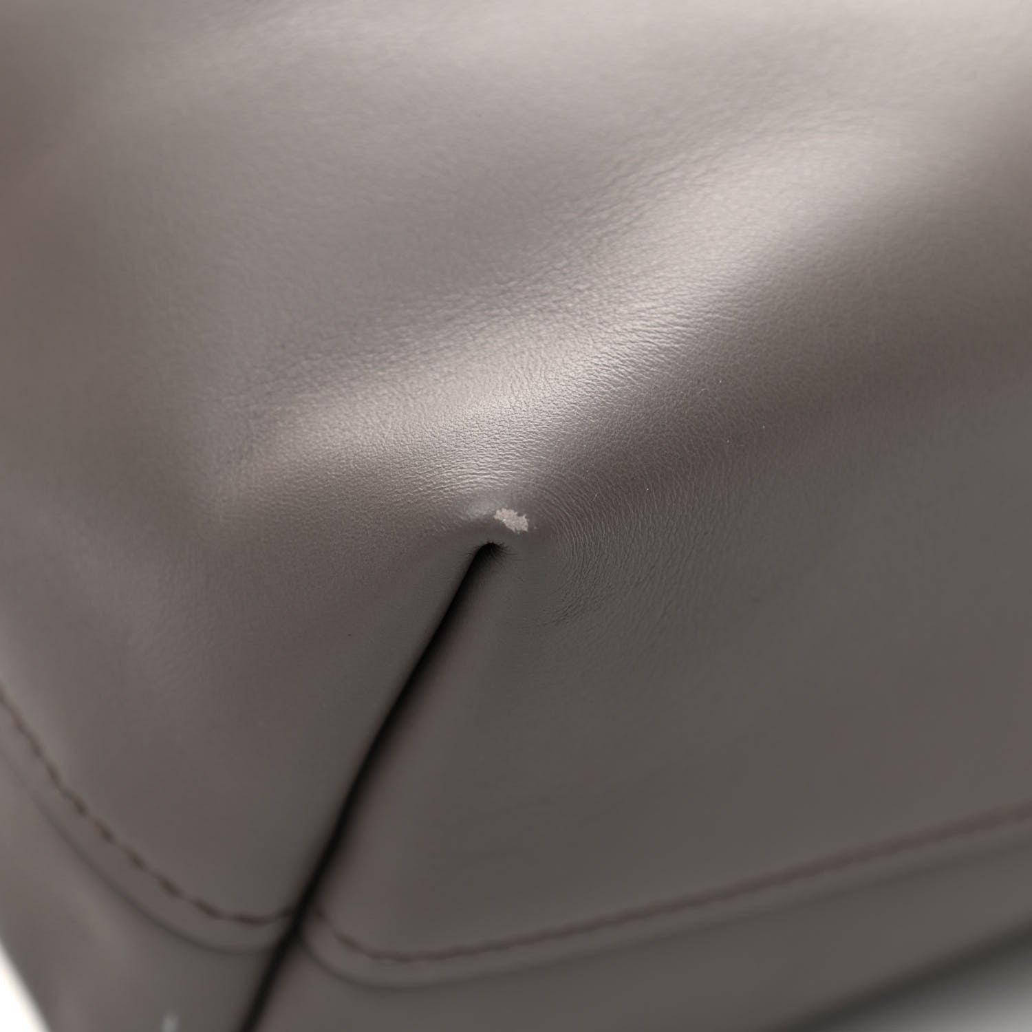 Miu Miu Nappa Scalloped Tote Argilla 13 of 13