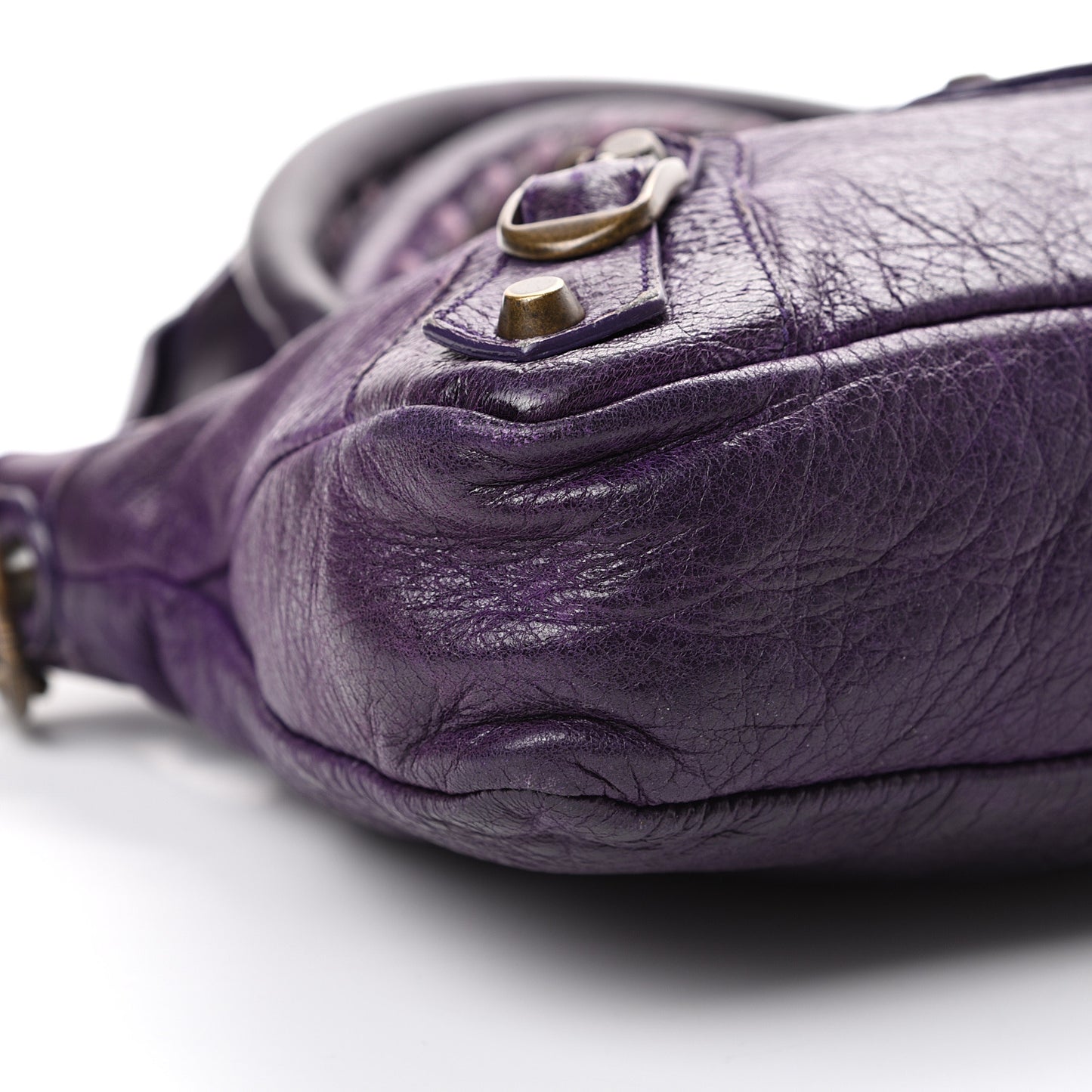 Agneau Classic Hardware First Raisin