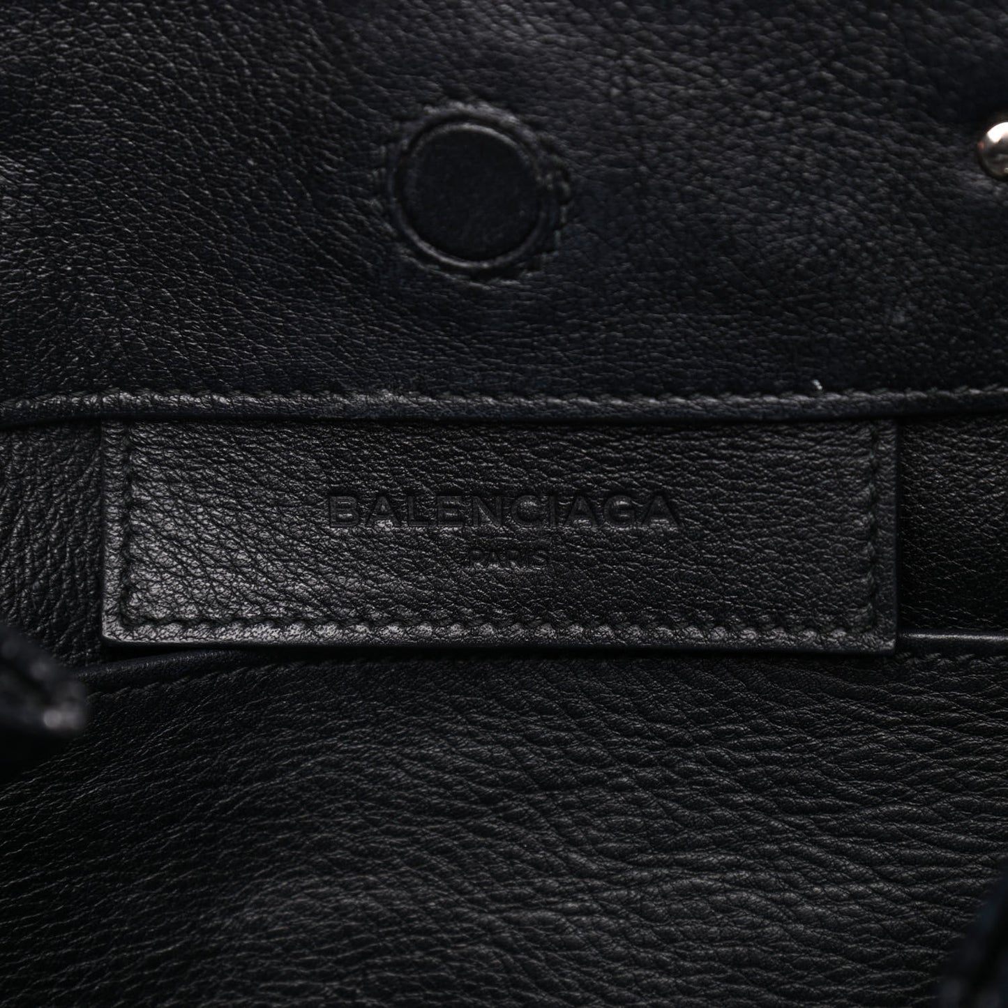 Veau Papier A6 Zip Around Tote Black