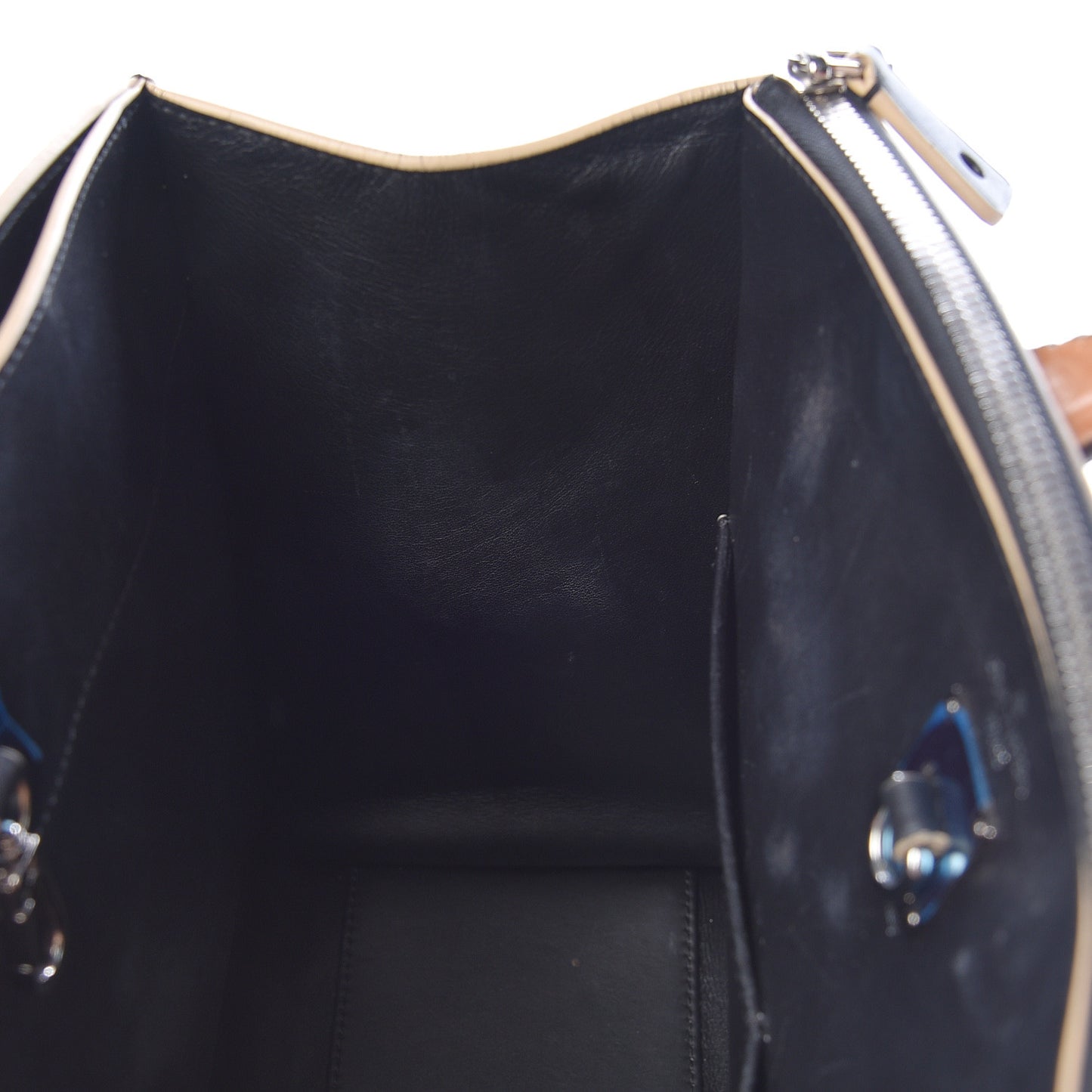 Calfskin World Tour City Steamer MM Black