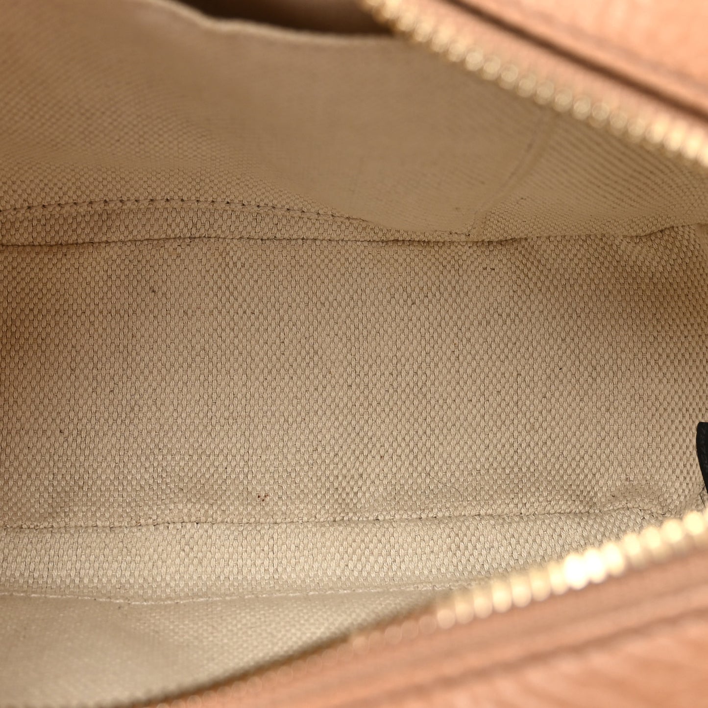 Pebbled Calfskin Small Soho Disco Bag Camelia