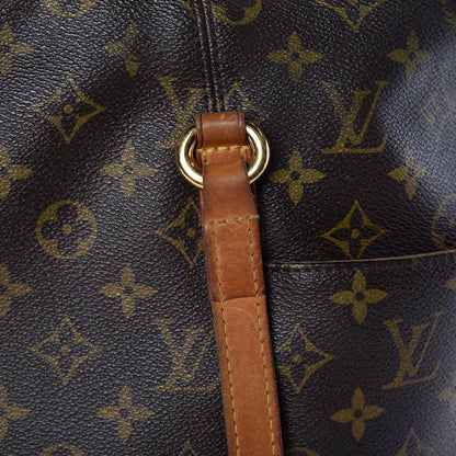 Louis Vuitton Monogram Totally MM 23 of 33