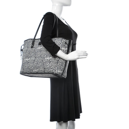 MCM Visetos Medium Reversible Shopper Tote Black 2 of 16