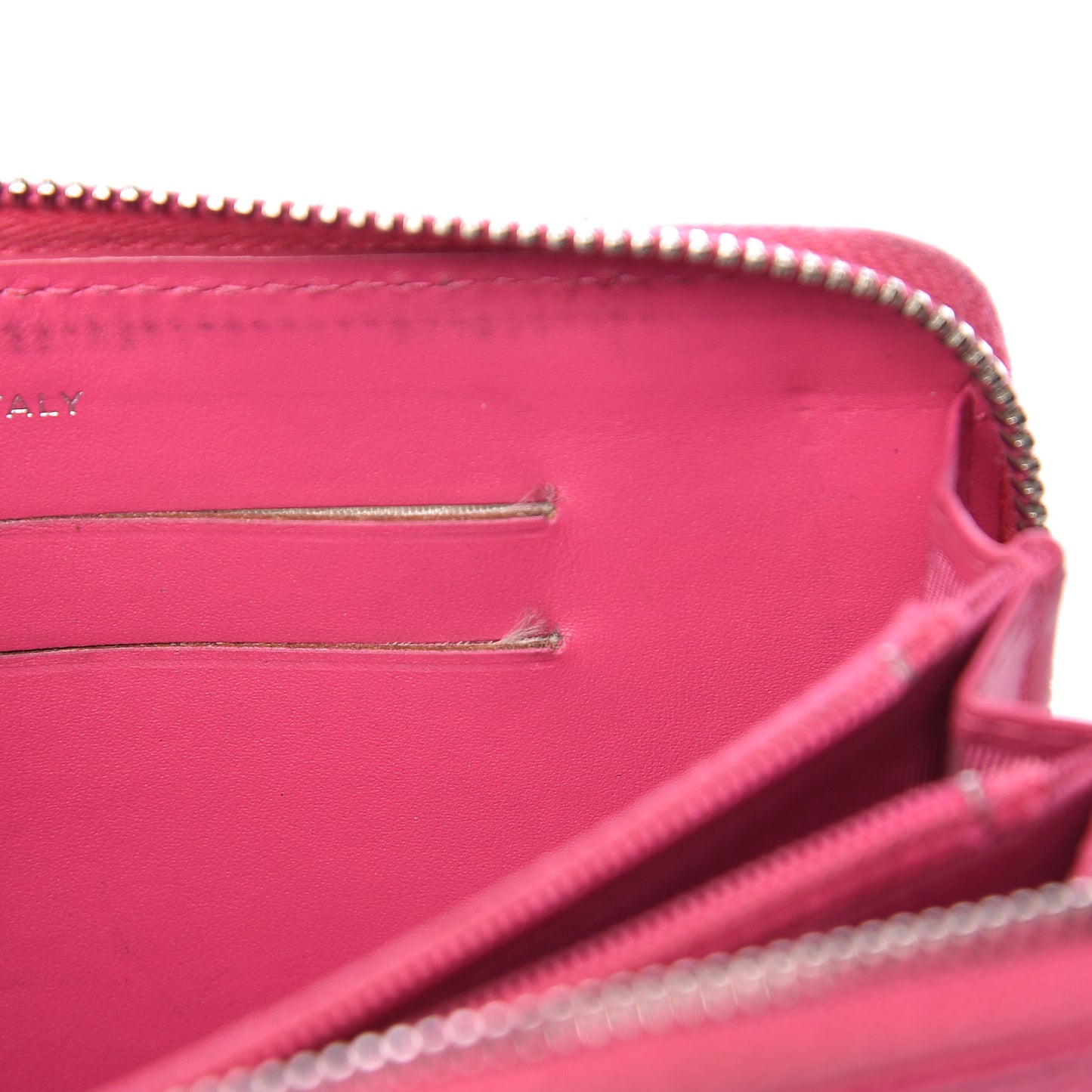 Caviar Quilted Small Zip Around Wallet Pink