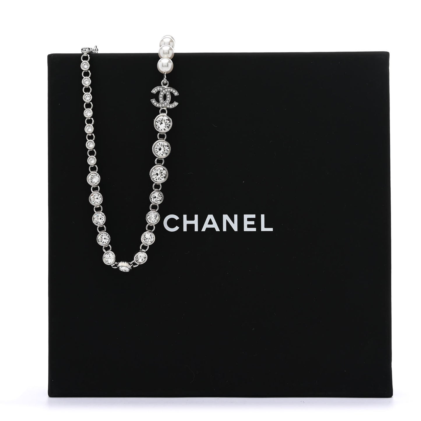 Pearl Crystal CC Choker Necklace Silver Pearly White
