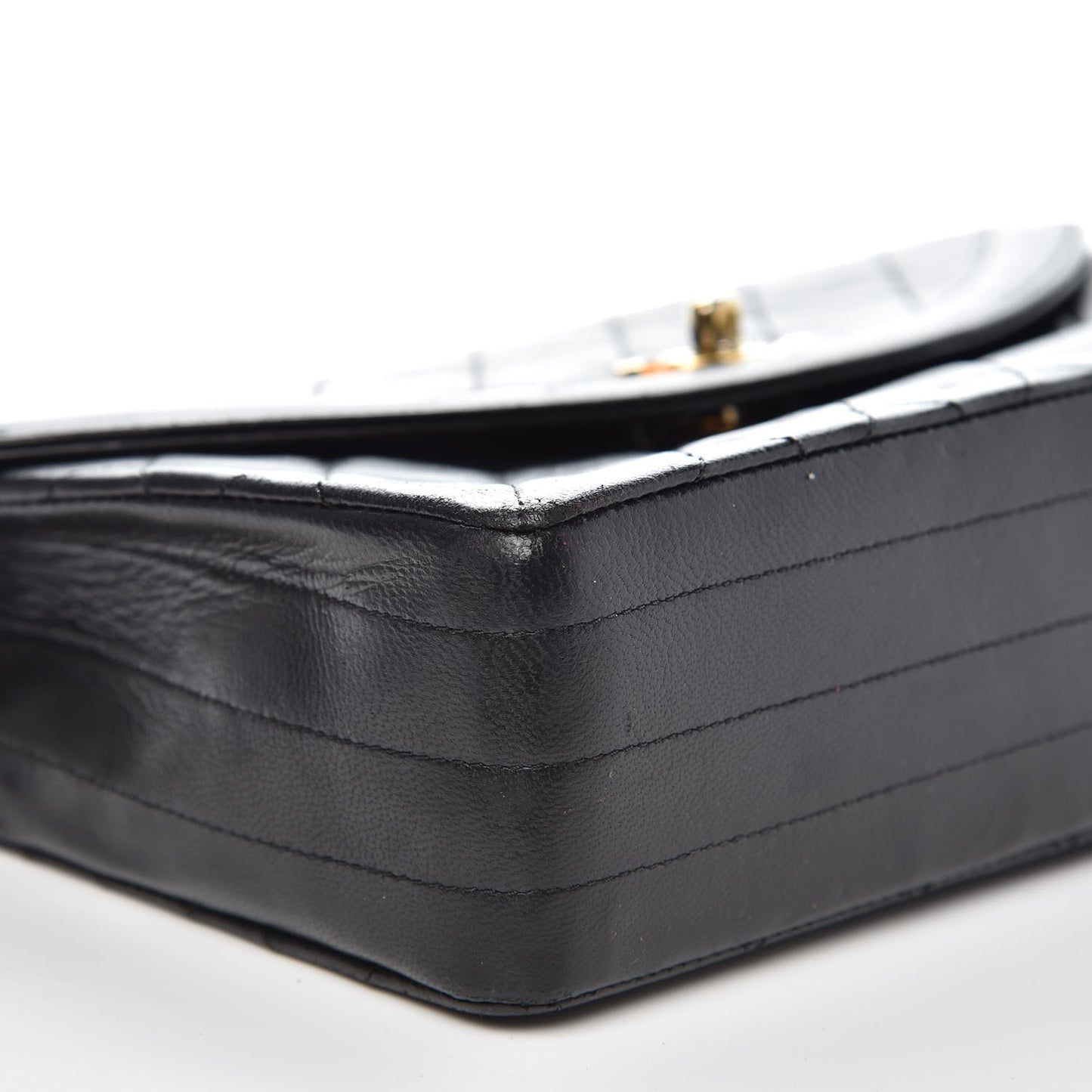 Lambskin Quilted Medium Single Flap Black