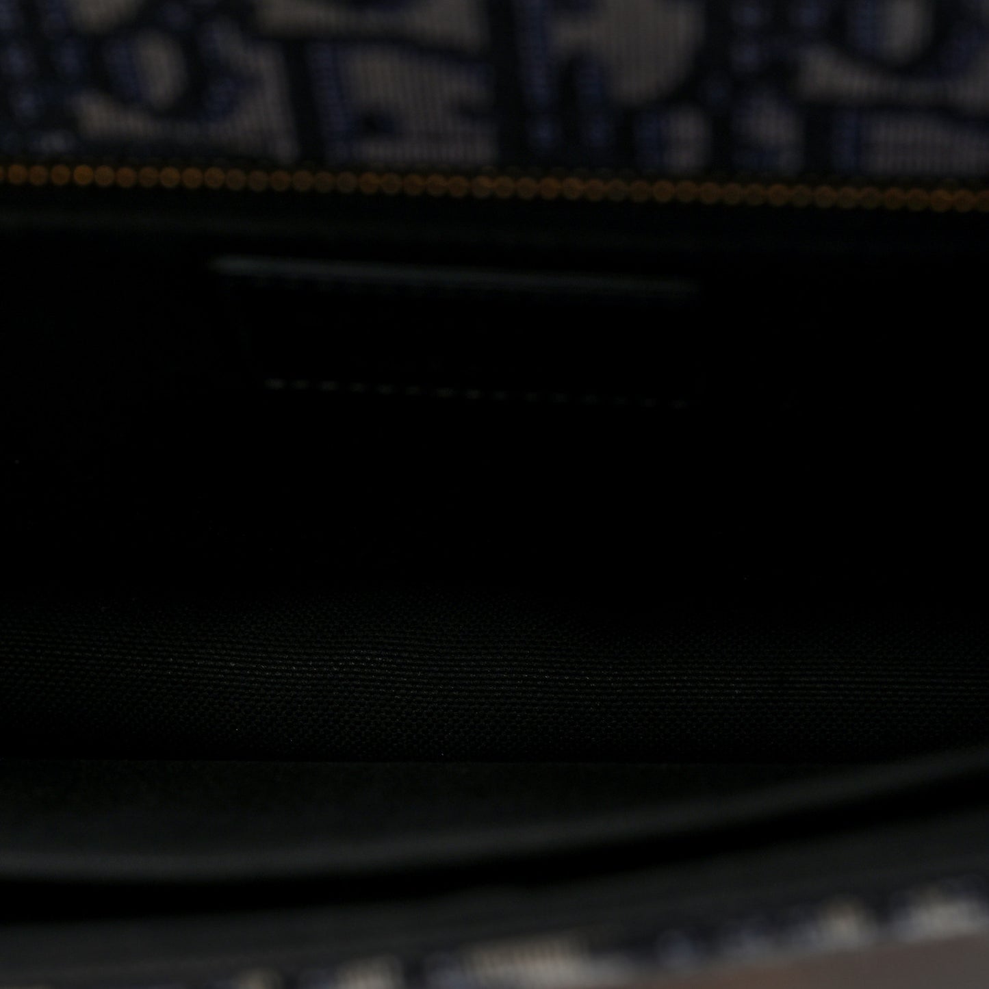 Oblique 30 Montaigne Flap Bag Blue