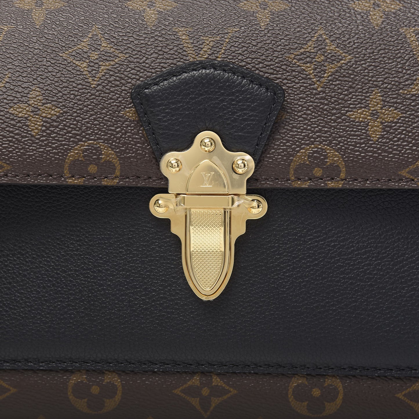 Monogram Victoire Black