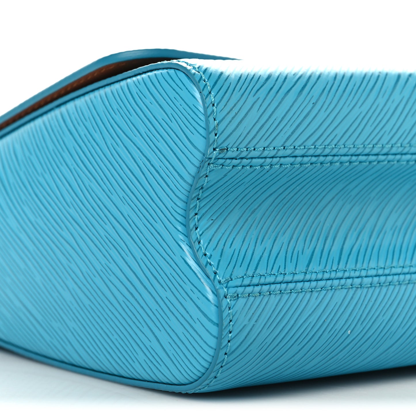 Epi Twist Shoulder Bag MM Turquoise