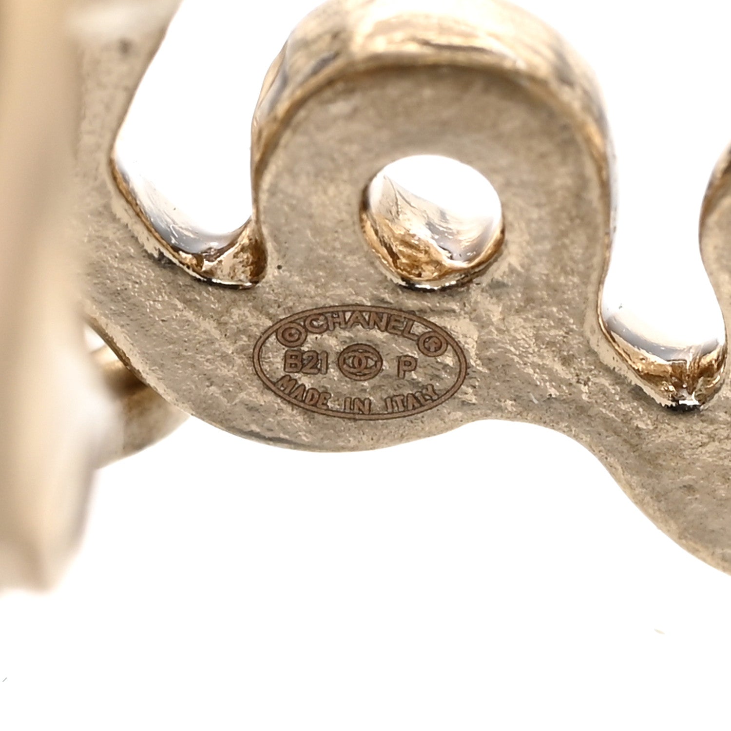 Chanel Metal Logo CC Turnlock Clip On Earrings Gold 3 of 5