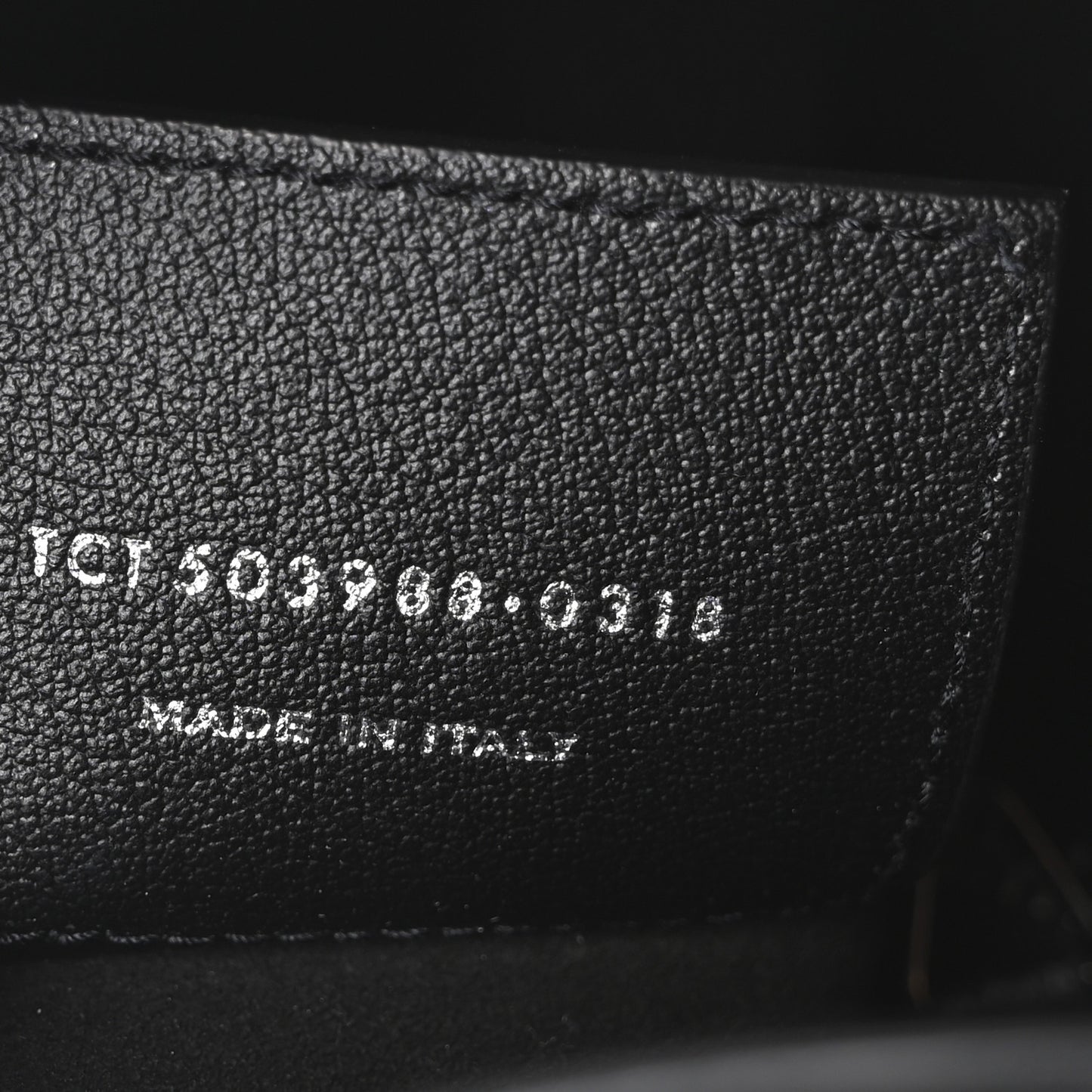 Calfskin Bold Messenger Black
