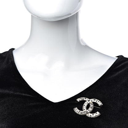 Chanel Baguette Crystal CC Brooch Gold Black 2 of 5