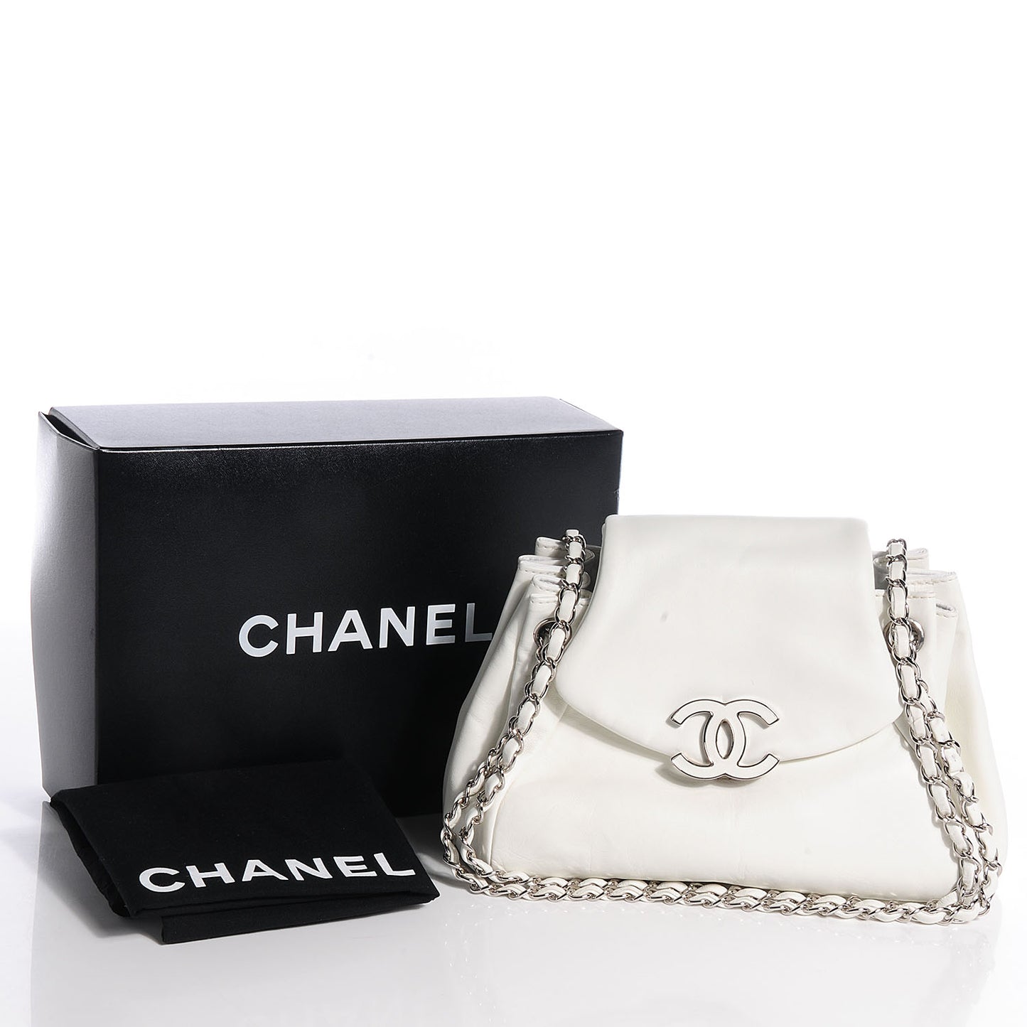 Lambskin Sensual Medium Flap White