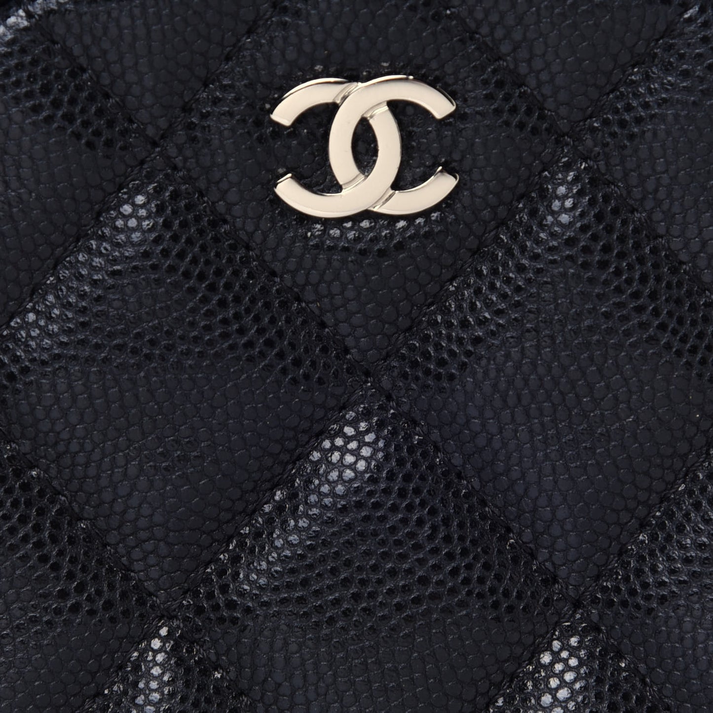 Caviar Quilted Round Clutch With Chain Black