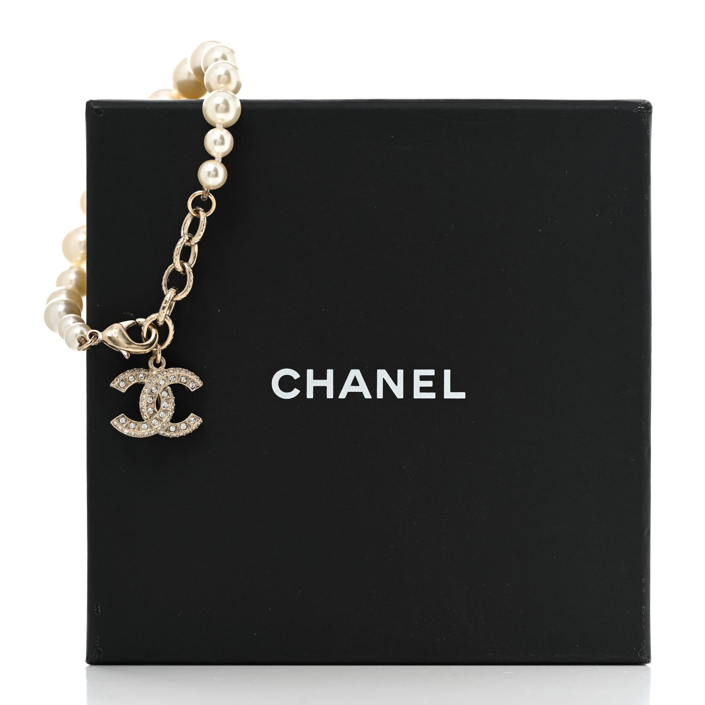 Graduated Pearl Crystal CC Bracelet Gold