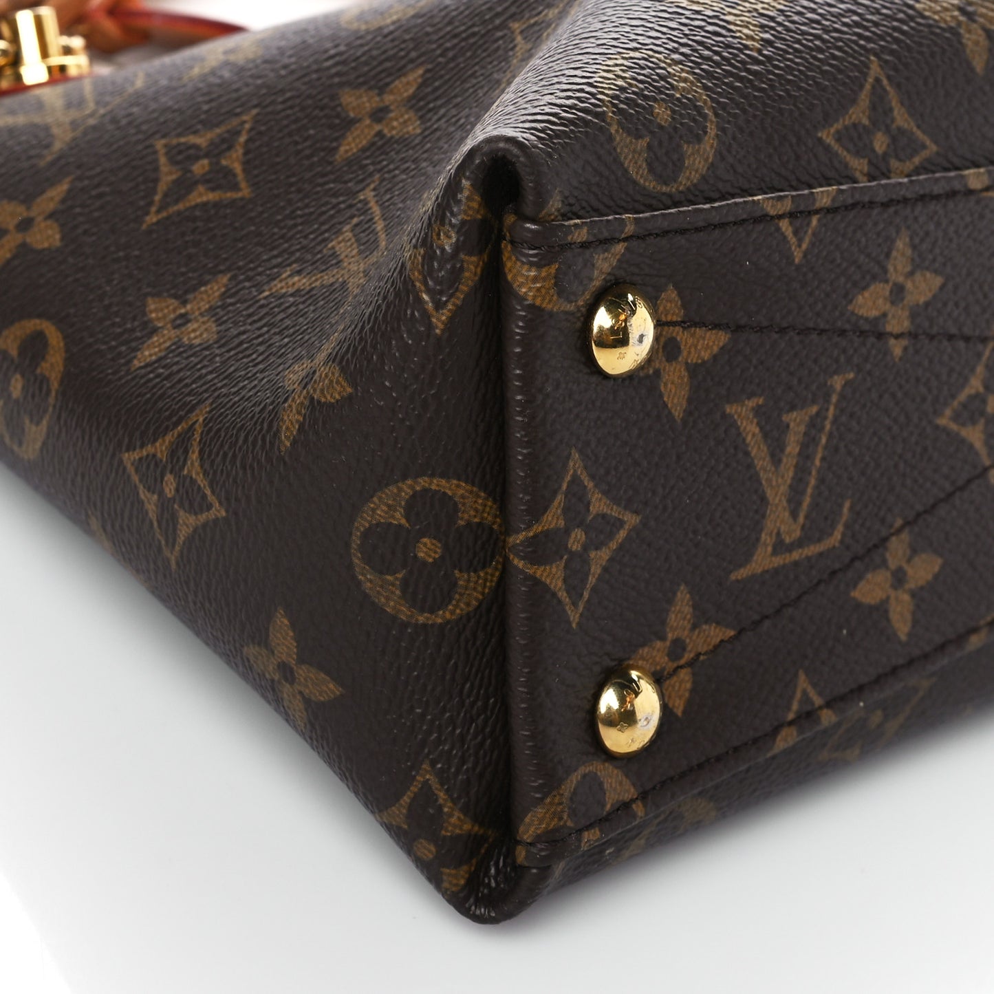 Monogram V Tote BB Cream Peach