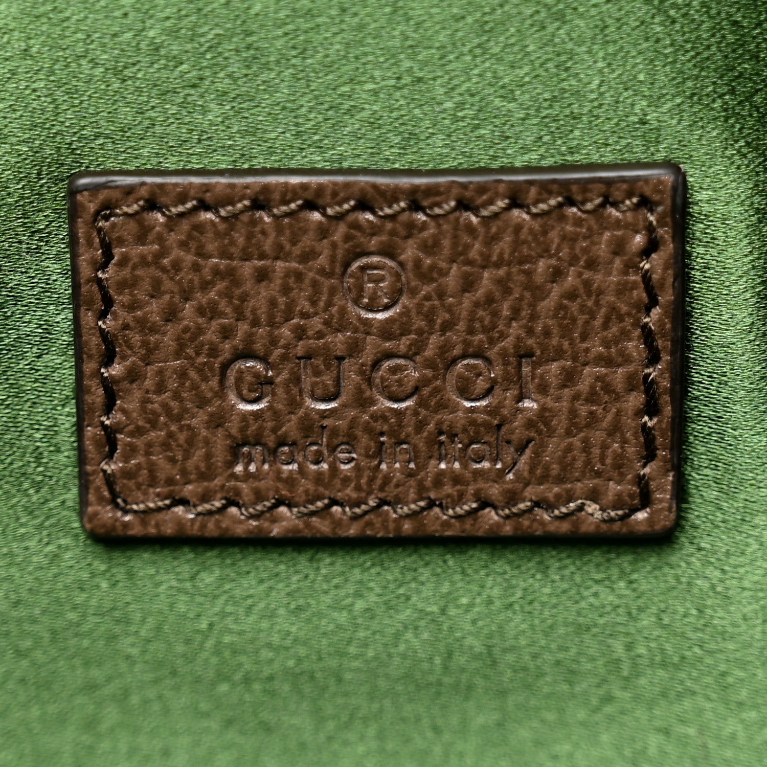 Gucci Monogram Textured Dollar Calfskin Heavy Grosgrain Web Medium Maxi Horsebit Chain Shoulder Bag Beige Ebony New Acero 6 of 9