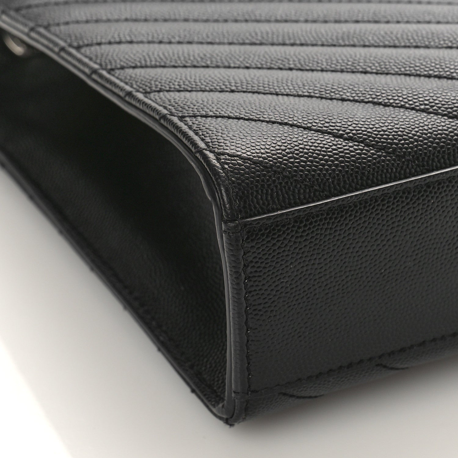 Saint Laurent Grain De Poudre Matelasse Chevron Large Triquilt Monogram Satchel Black 7 of 8
