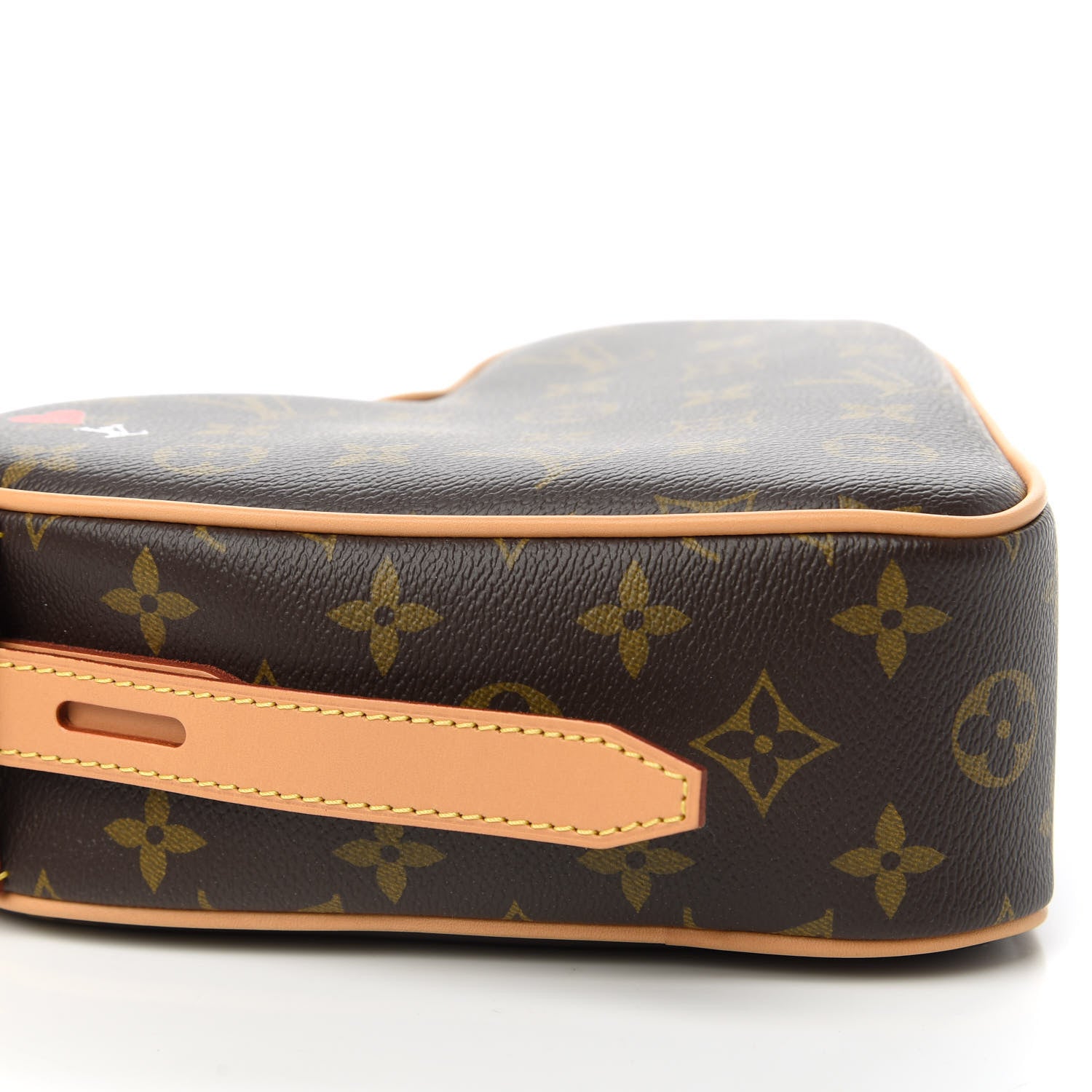 Louis Vuitton Monogram Game On Coeur 6 of 11
