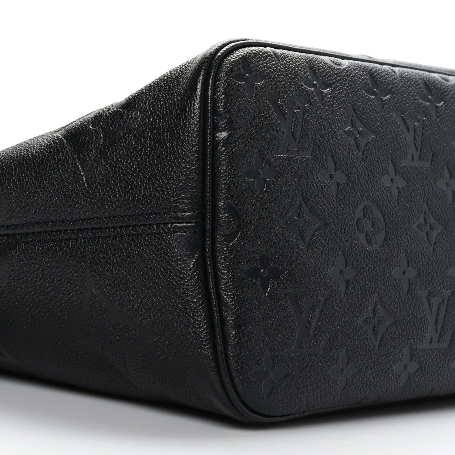 Louis Vuitton Empreinte Monogram Giant Neverfull MM Black 7 of 8