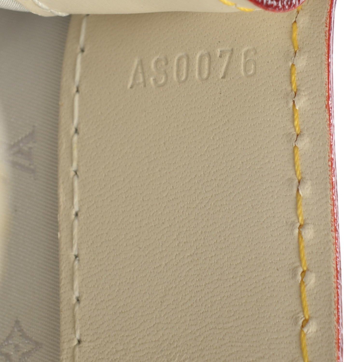 Louis Vuitton Suhali Le Fabuleux White 9 of 9