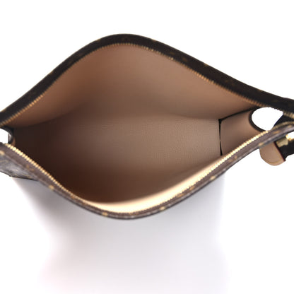 Louis Vuitton Monogram Toiletry Pouch 26 5 of 7
