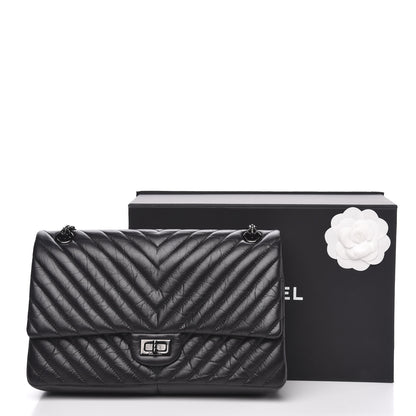 Chanel Aged Calfskin Chevron Quilted 2.55 Reissue 226 So Black 13 of 13