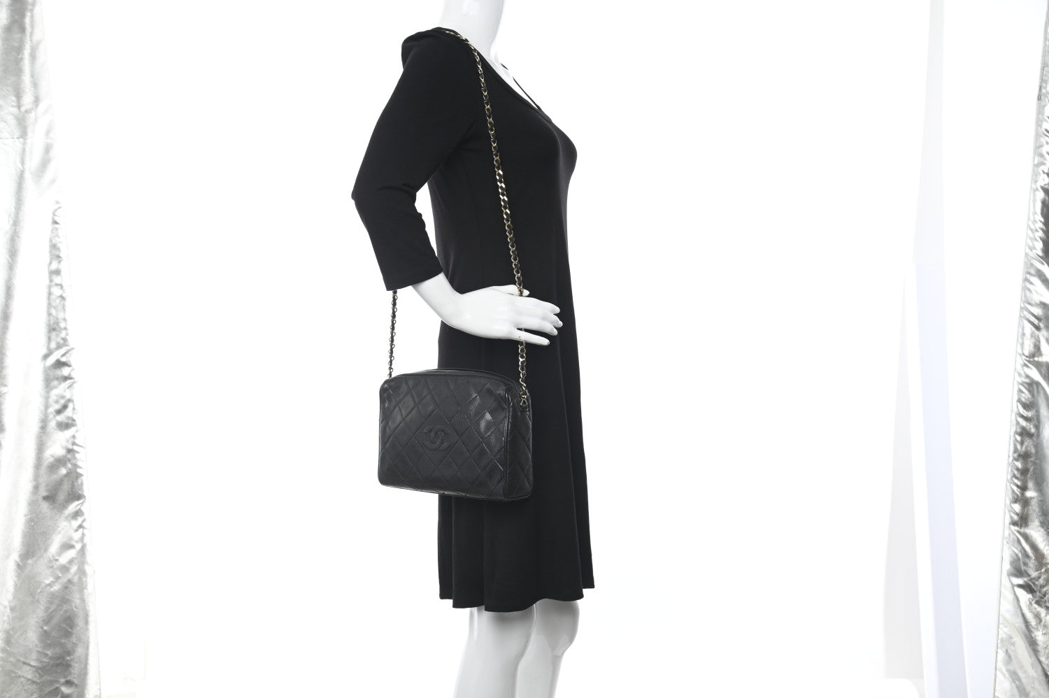 Chanel Caviar Quilted Camera Case Black 2 of 10