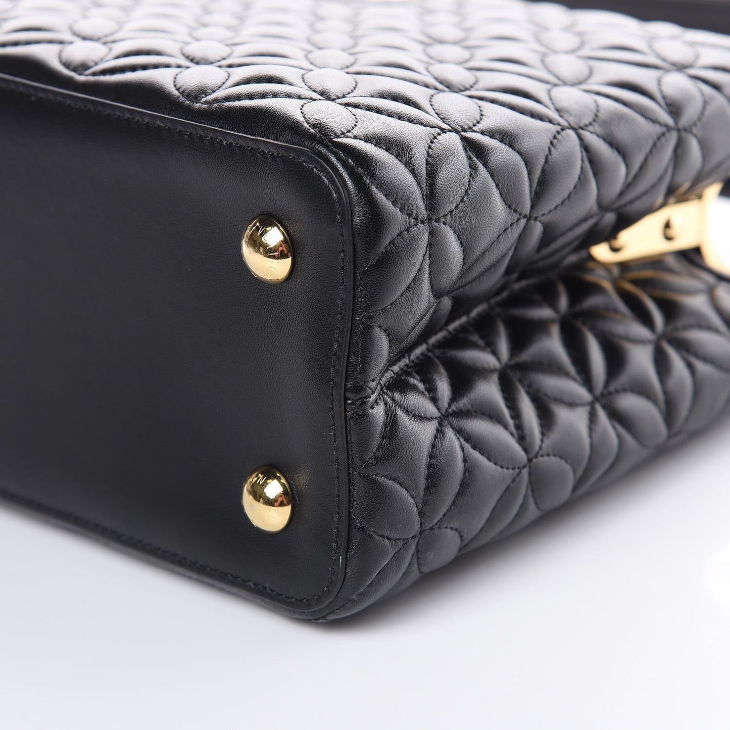 Lambskin Quilted Flower Capucines PM Black