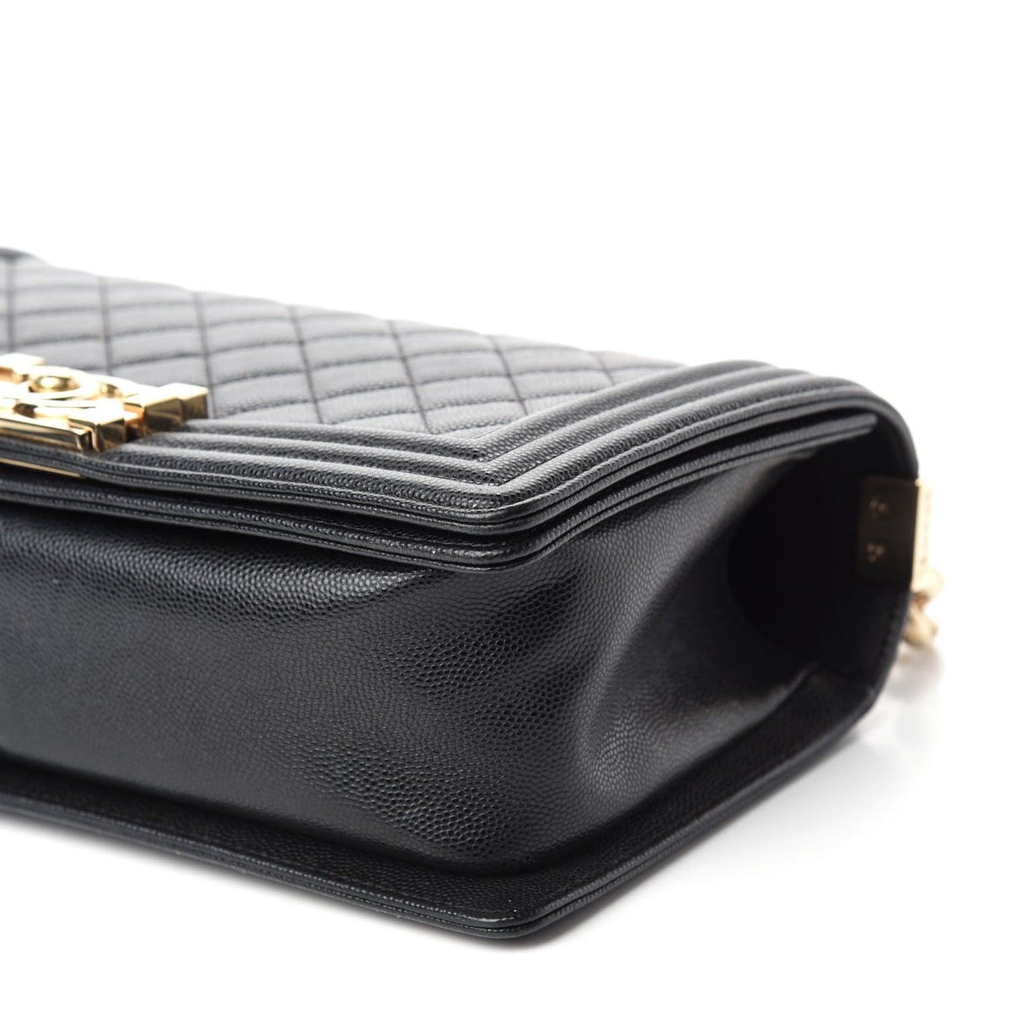 Caviar Quilted Medium Boy Flap Black