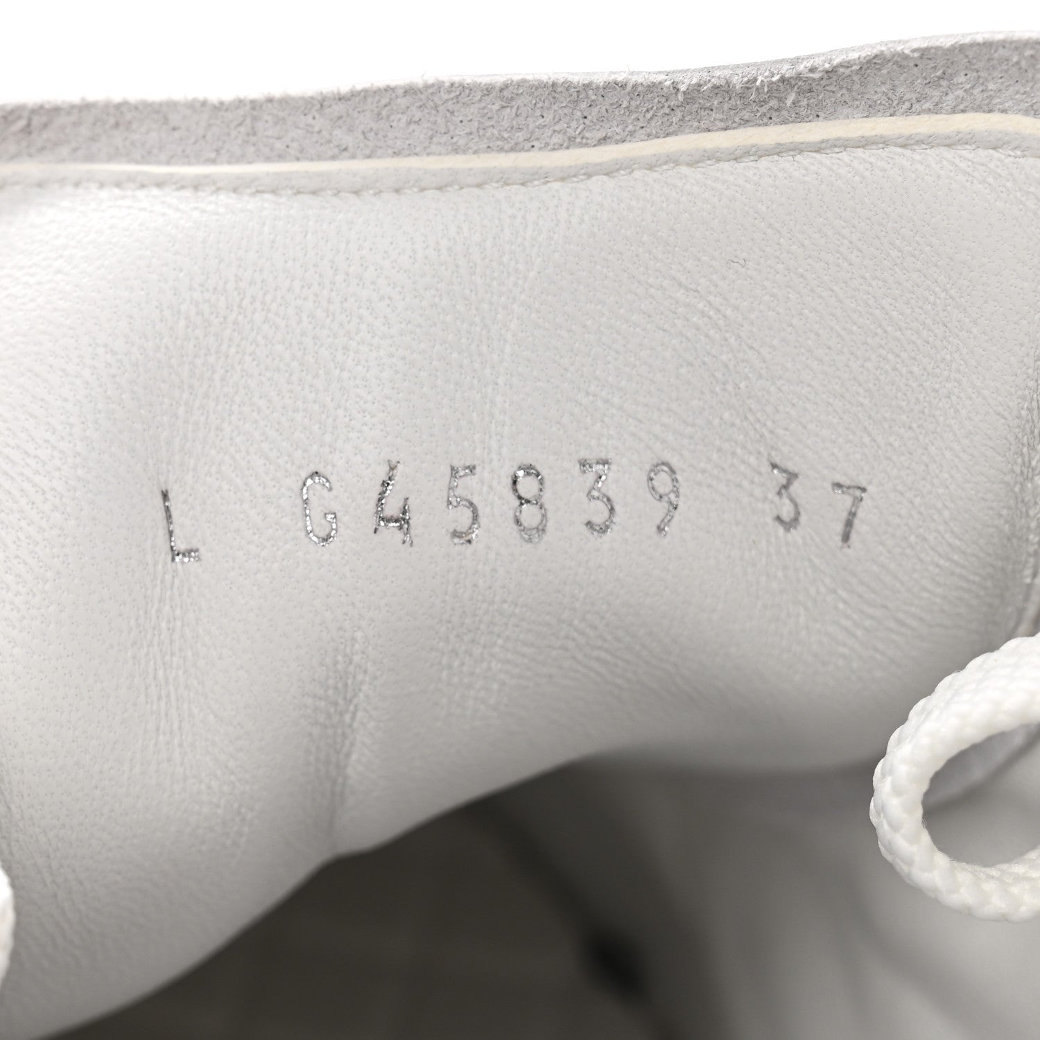Chanel Shiny Calfskin Suede Quilted CC Logo Sneakers 37 White 9 of 10