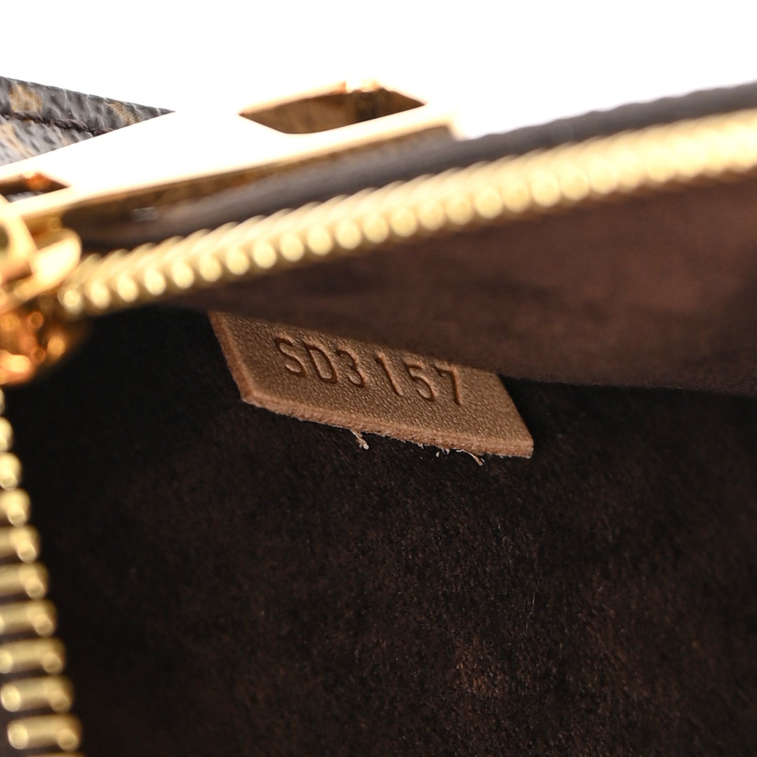 Louis Vuitton Monogram Pochette Metis 8 of 15