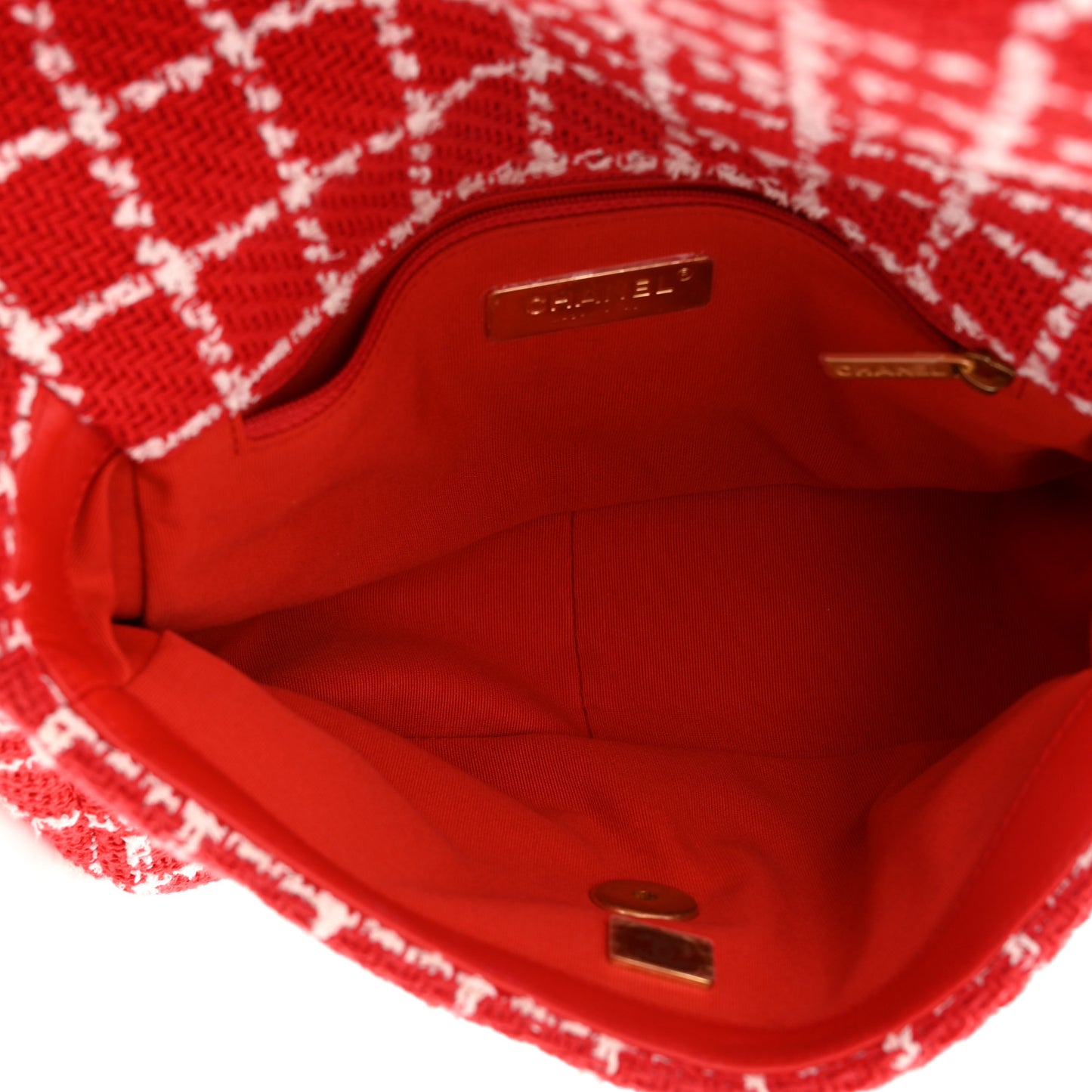 Tweed Quilted Medium Chanel 19 Flap Red White